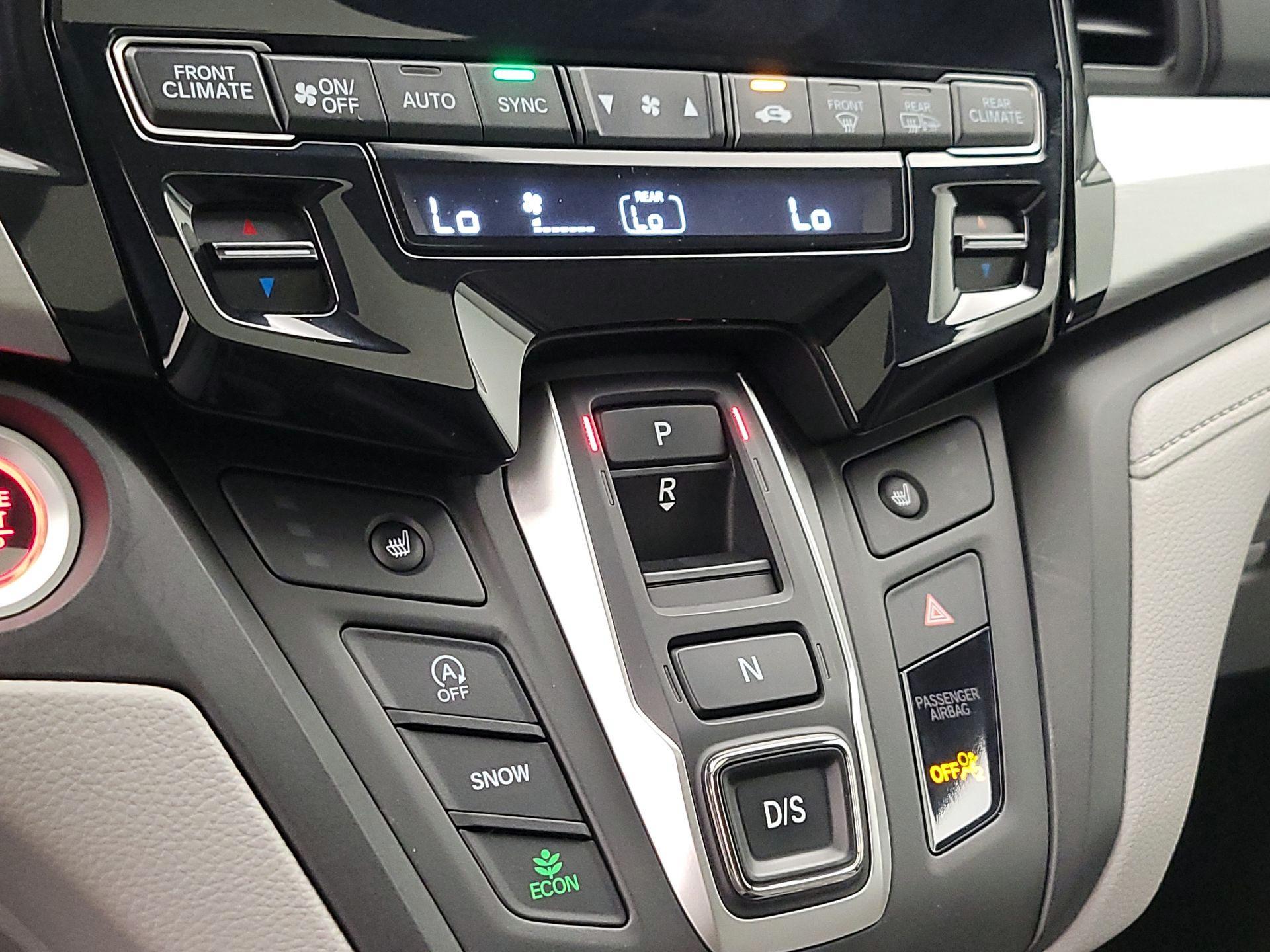 Thumbnail: 2020 Honda Odyssey - 16