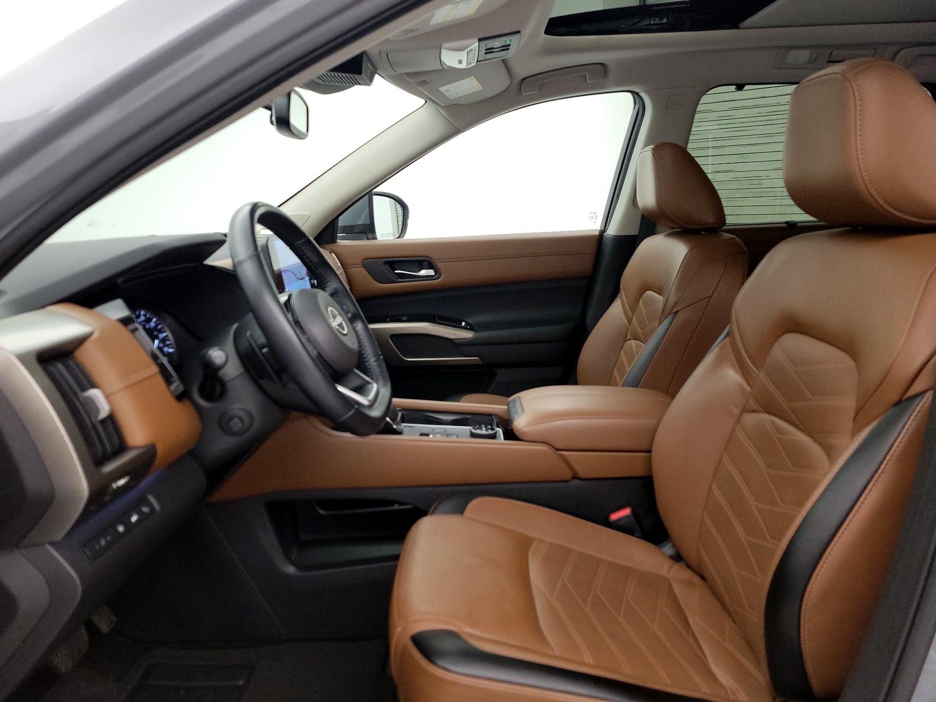 Thumbnail: 2022 Nissan Pathfinder - 11