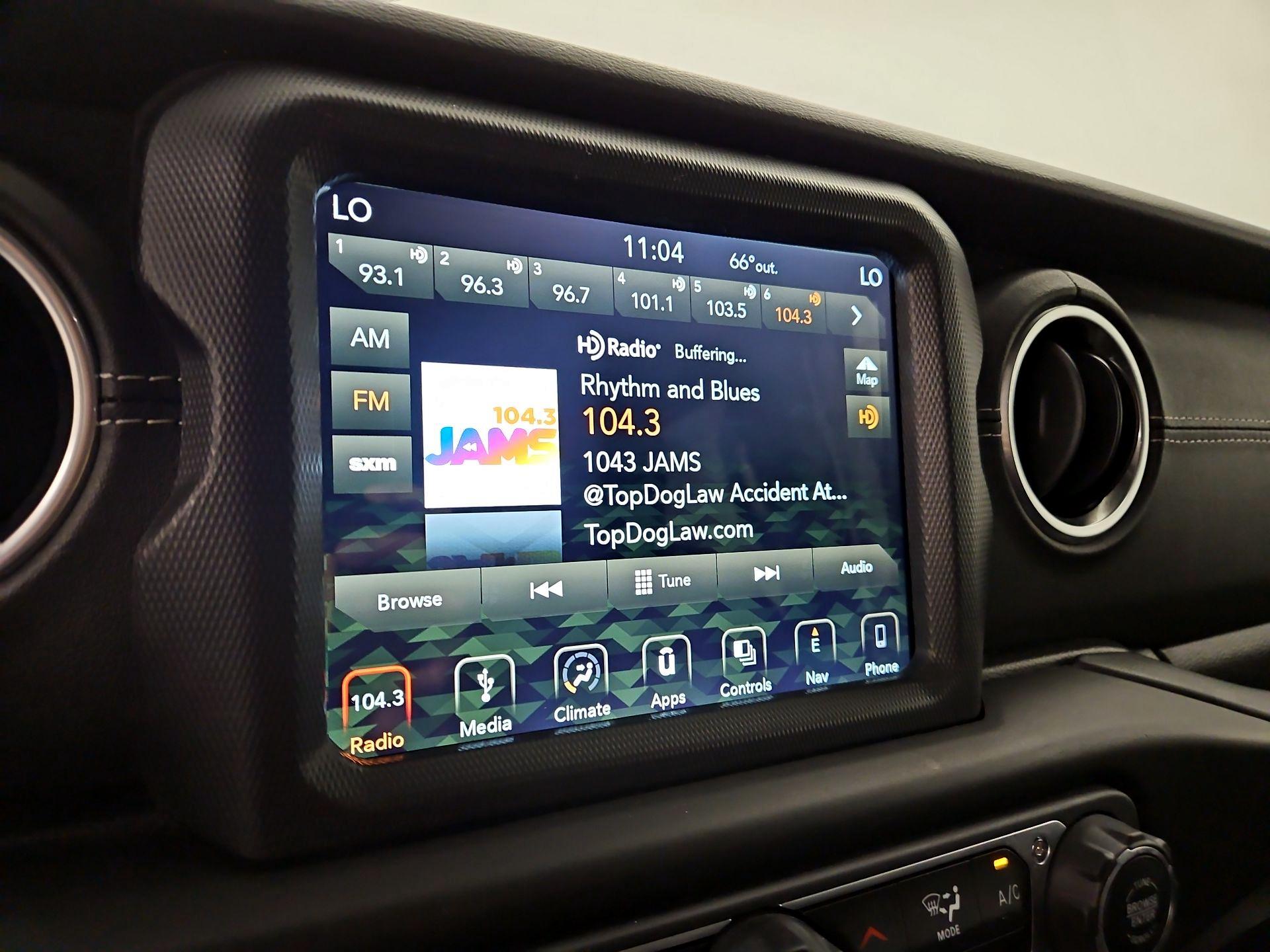 Thumbnail: 2018 Jeep Wrangler - 16