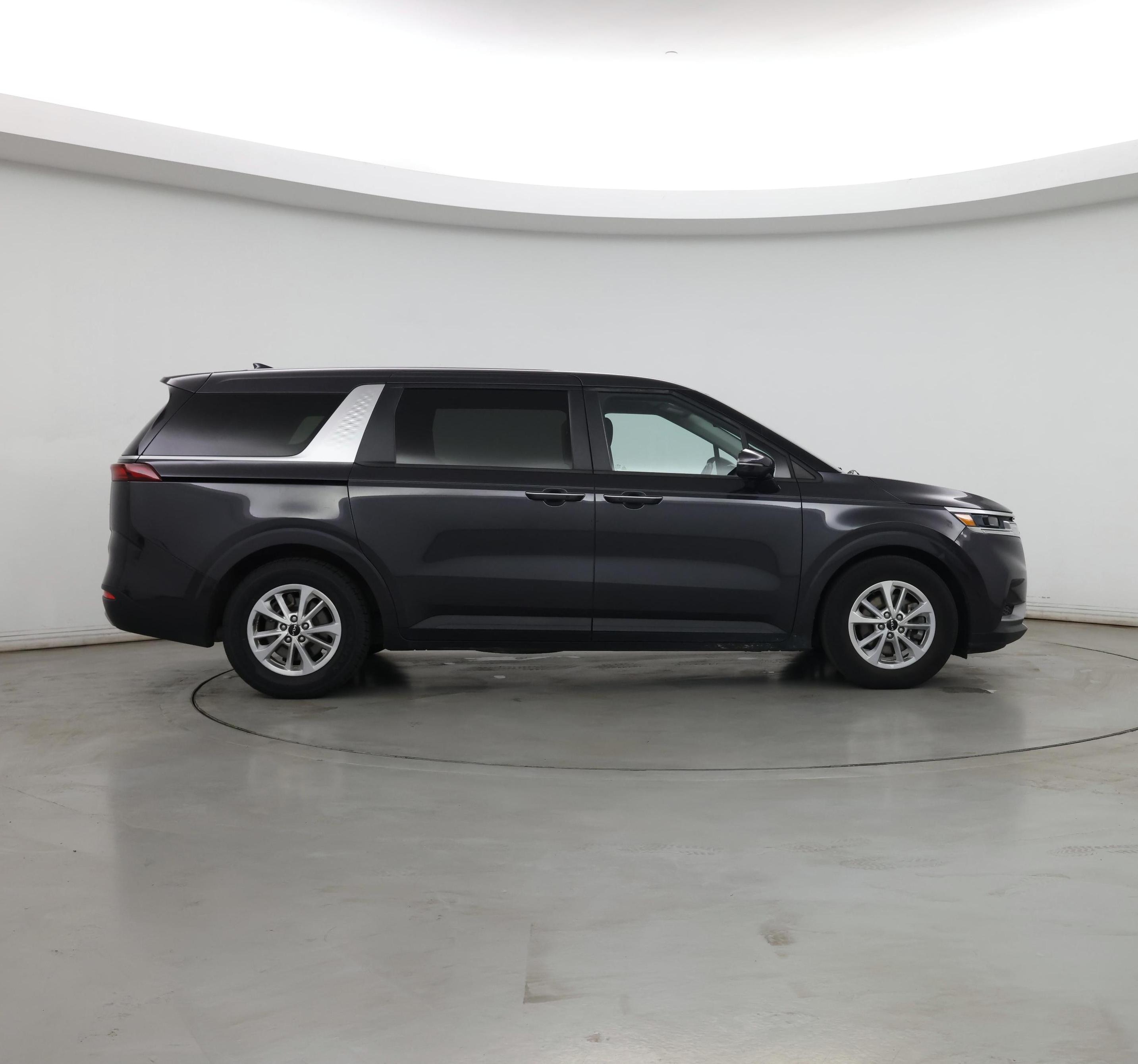 Thumbnail: 2022 Kia Carnival - 7