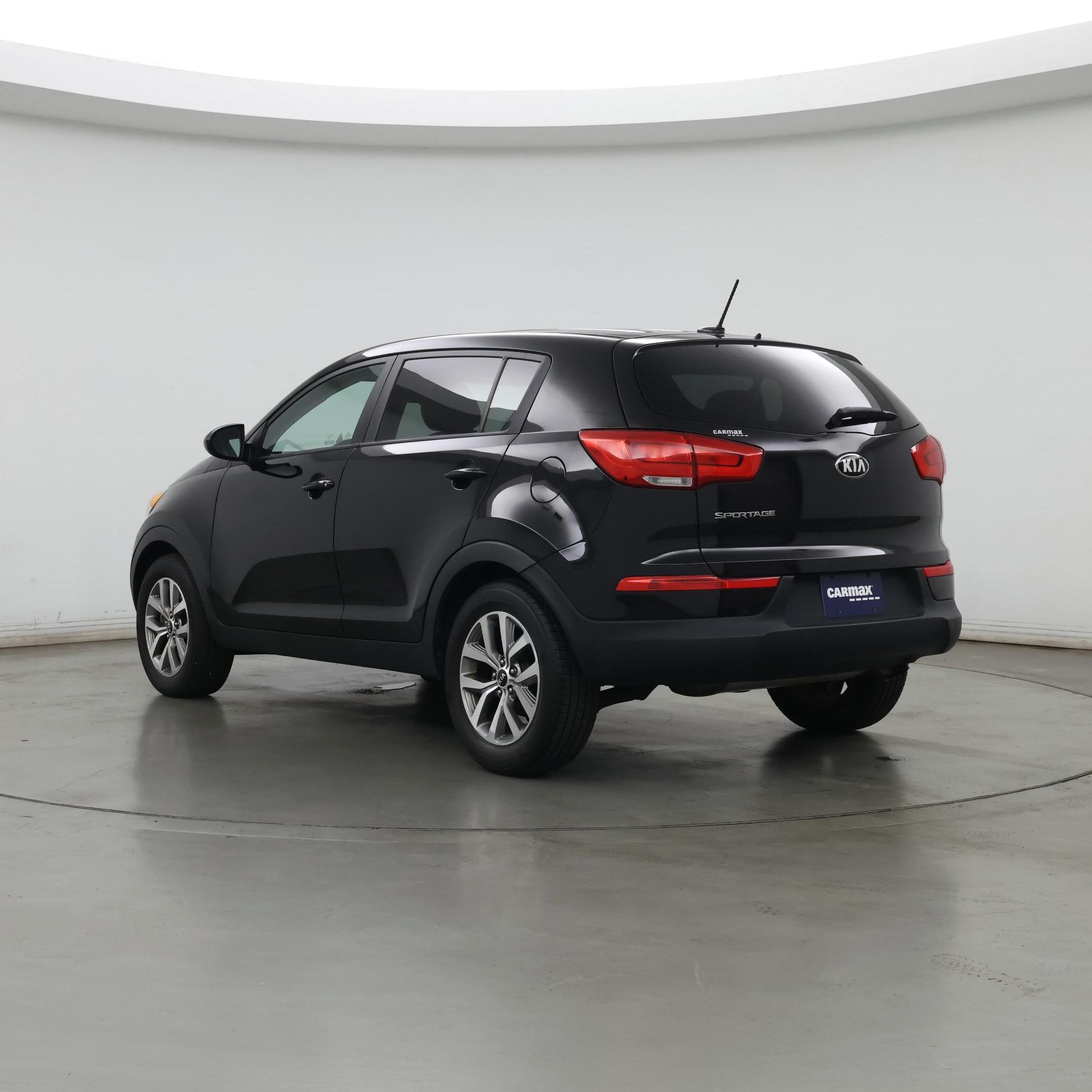 Thumbnail: 2016 Kia Sportage - 2