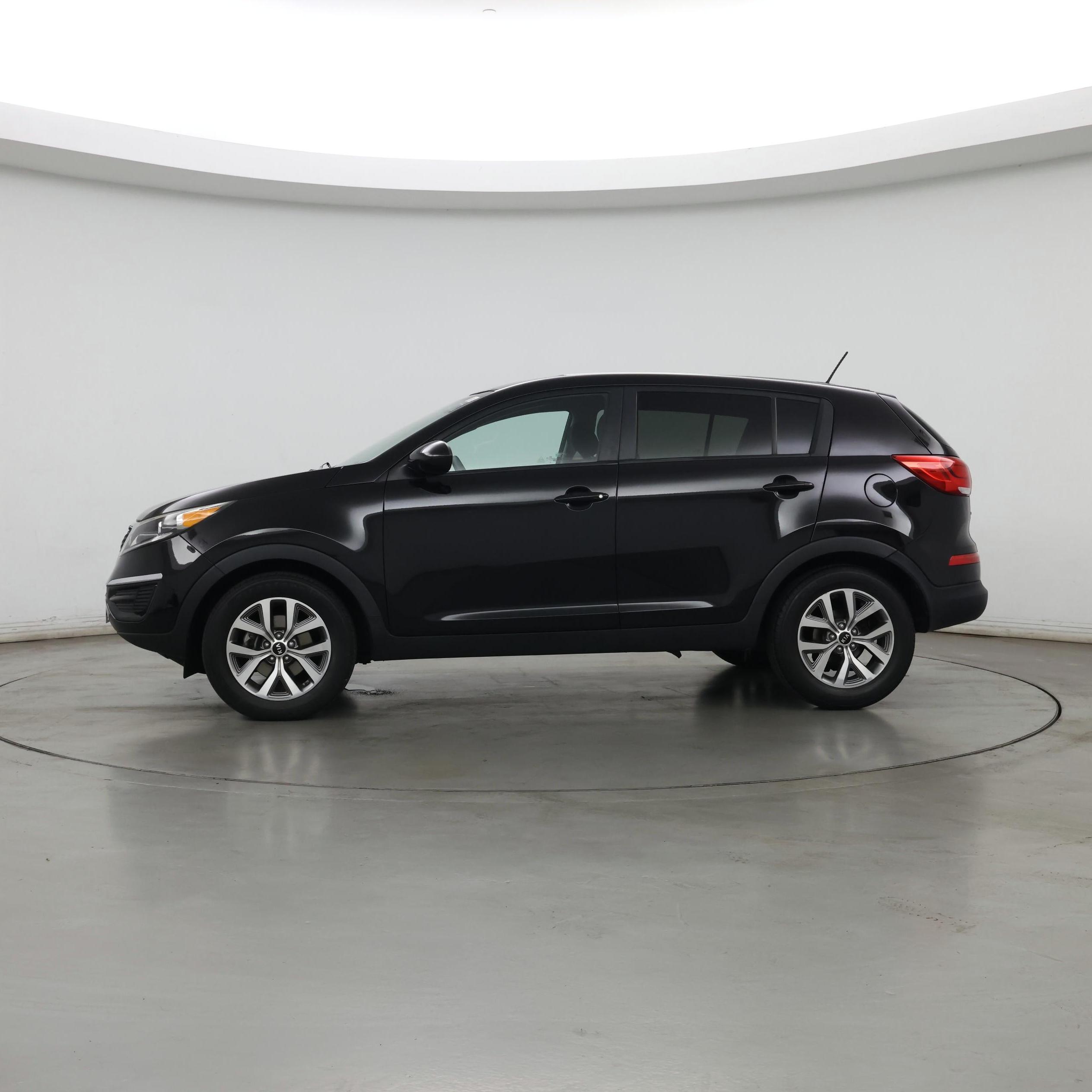Thumbnail: 2016 Kia Sportage - 3