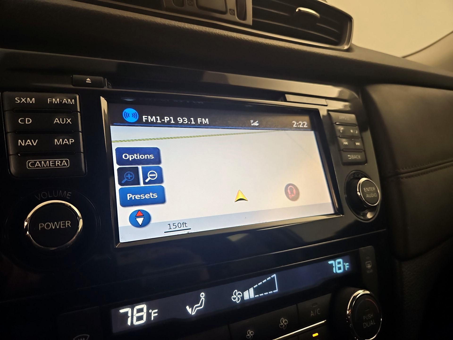 Thumbnail: 2017 Nissan Rogue - 14