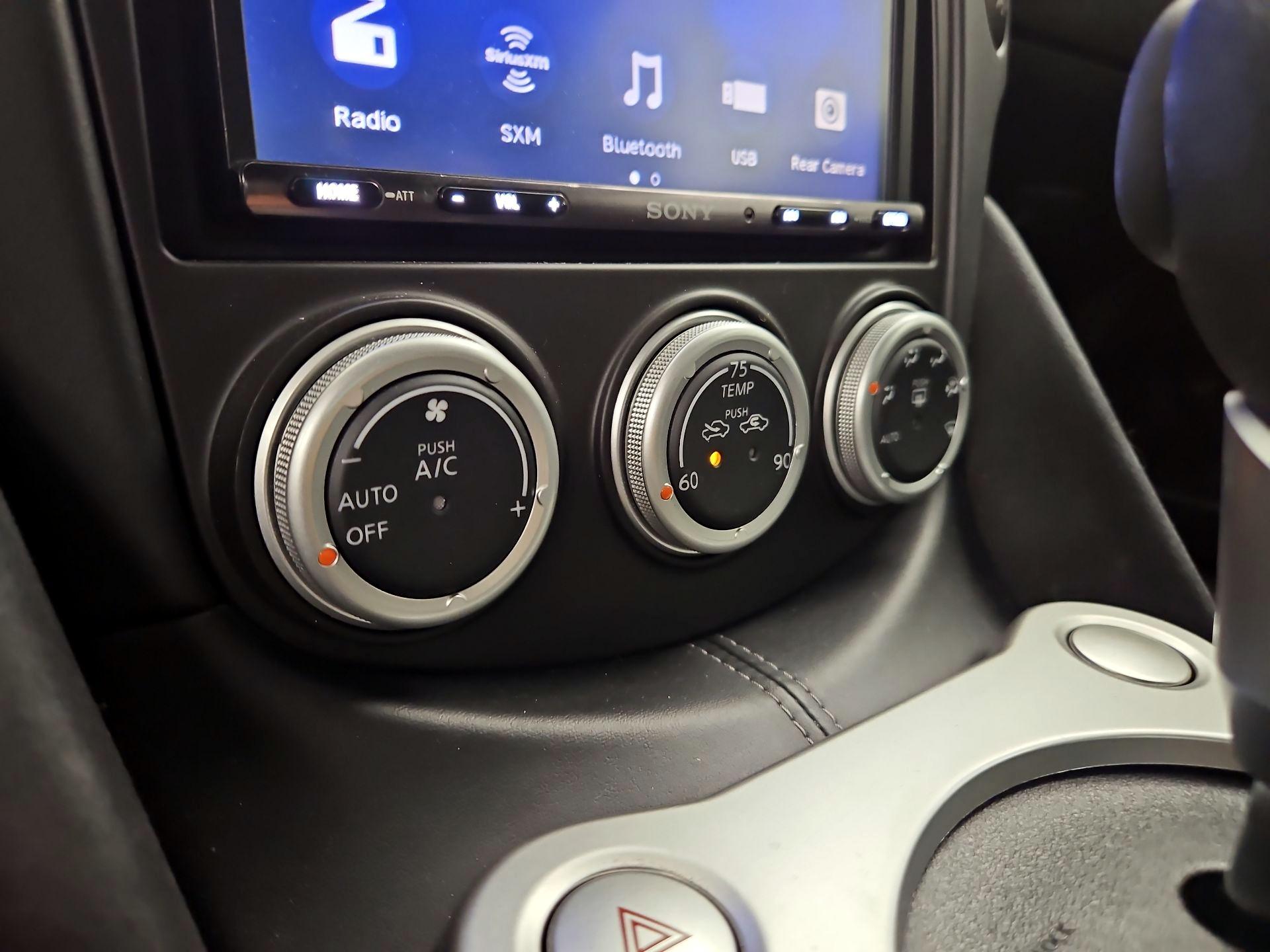 Thumbnail: 2016 Nissan Z - 16