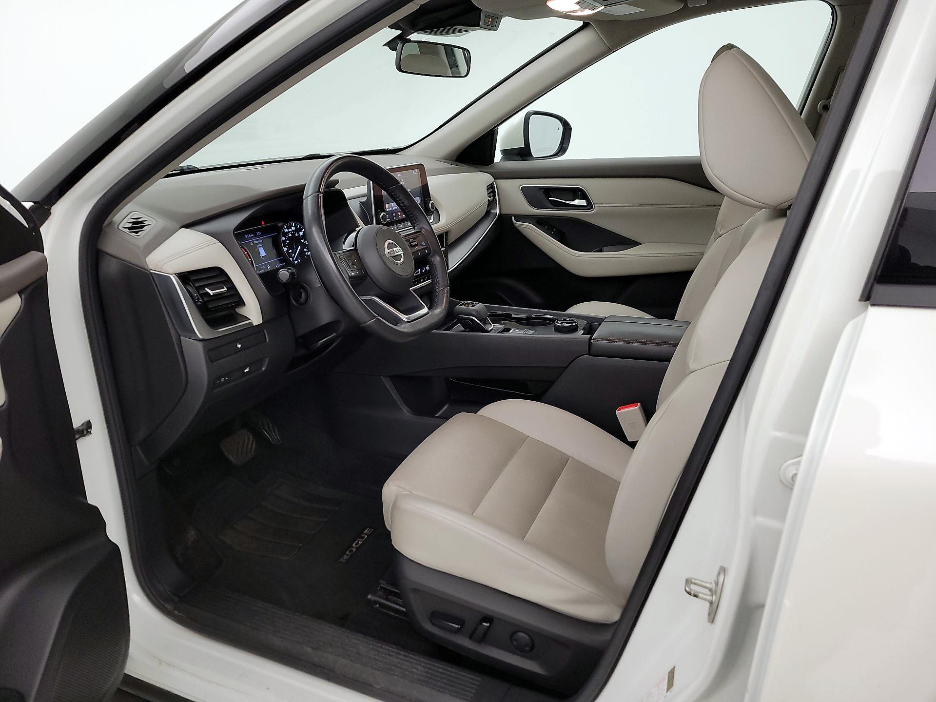 Thumbnail: 2021 Nissan Rogue - 11