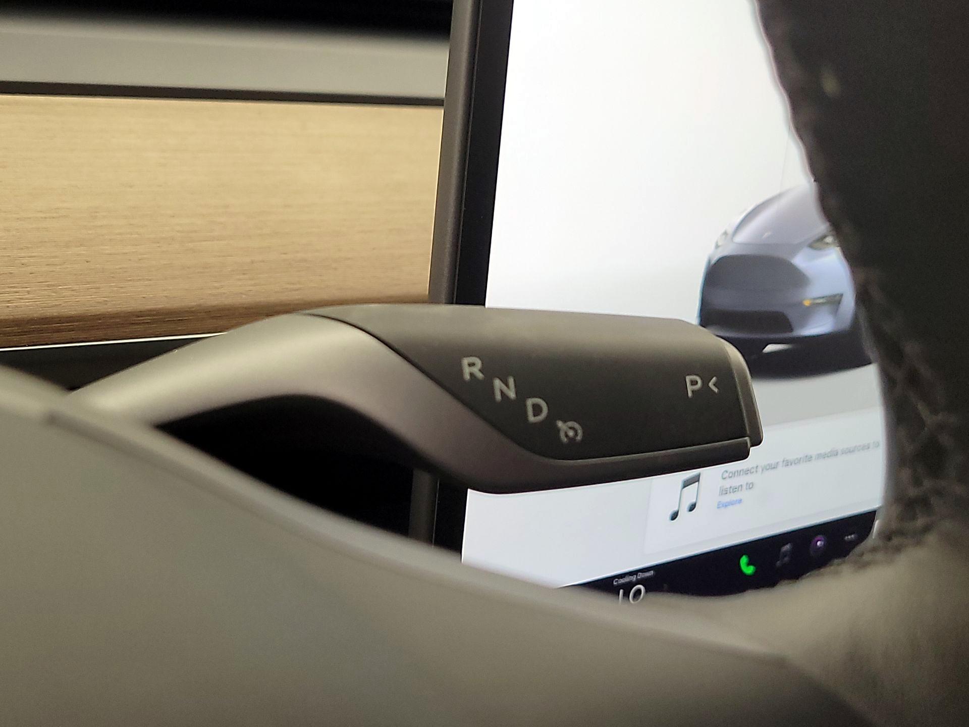 Thumbnail: 2025 Tesla Model Y - 17