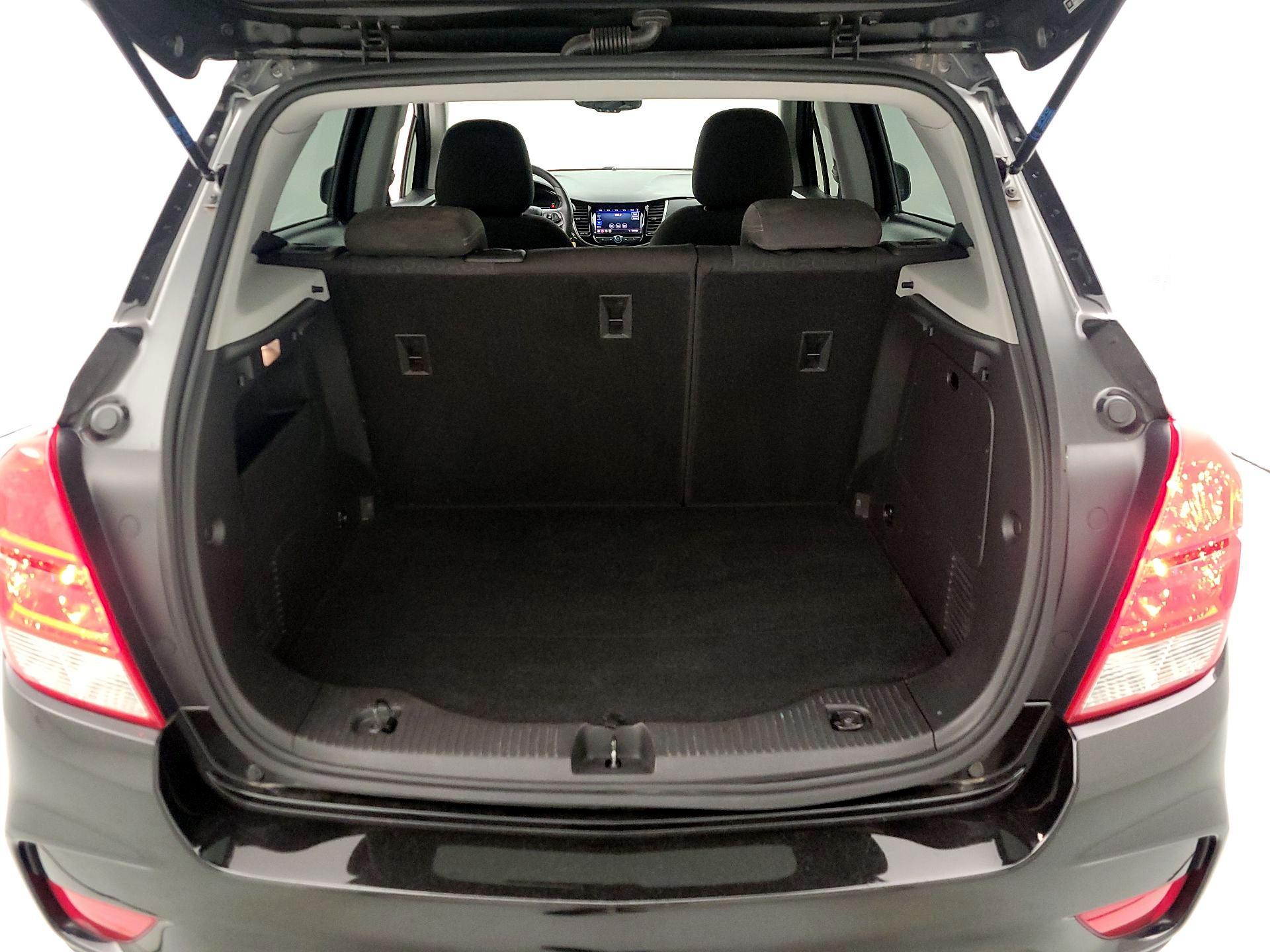 Thumbnail: 2020 Chevrolet Trax - 20