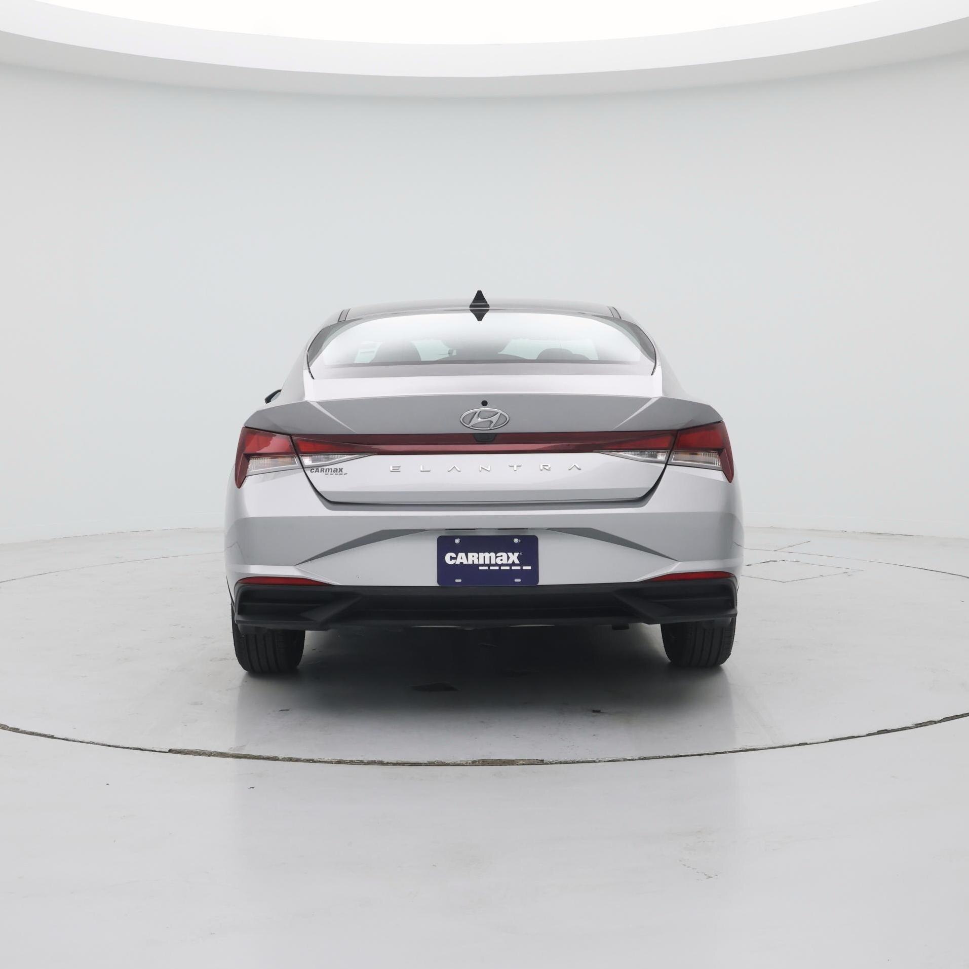 Thumbnail: 2022 Hyundai Elantra - 6
