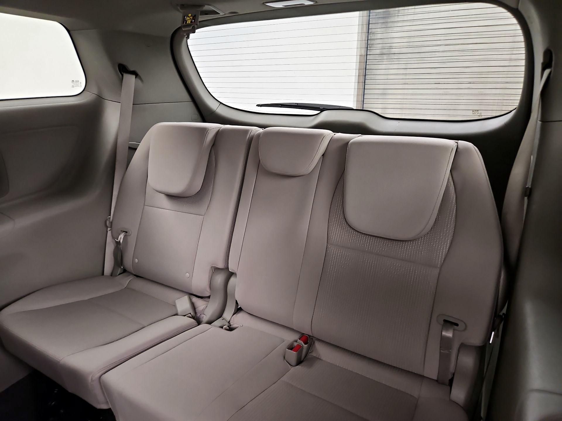Thumbnail: 2020 Kia Sedona - 20