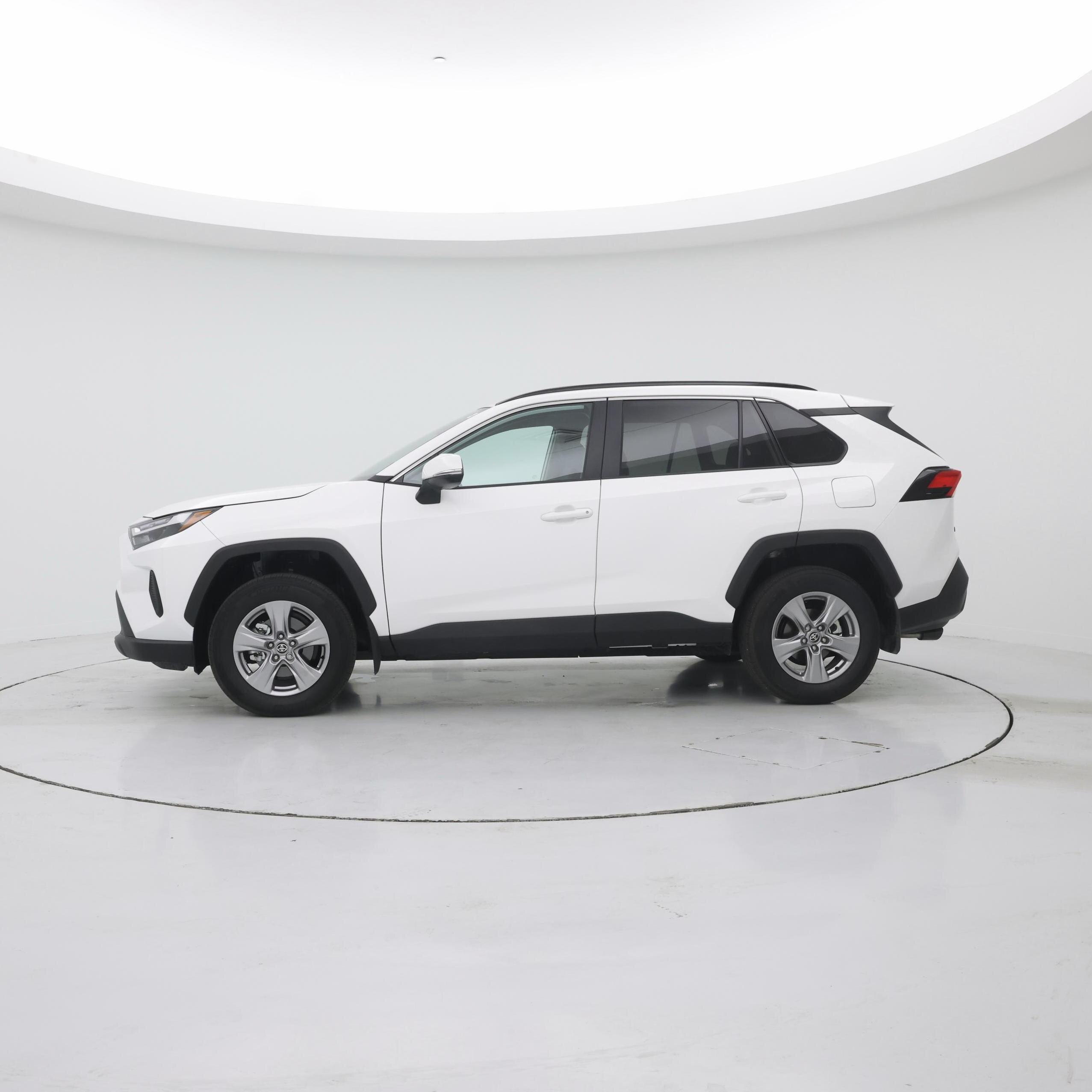 Thumbnail: 2025 Toyota RAV4 - 3