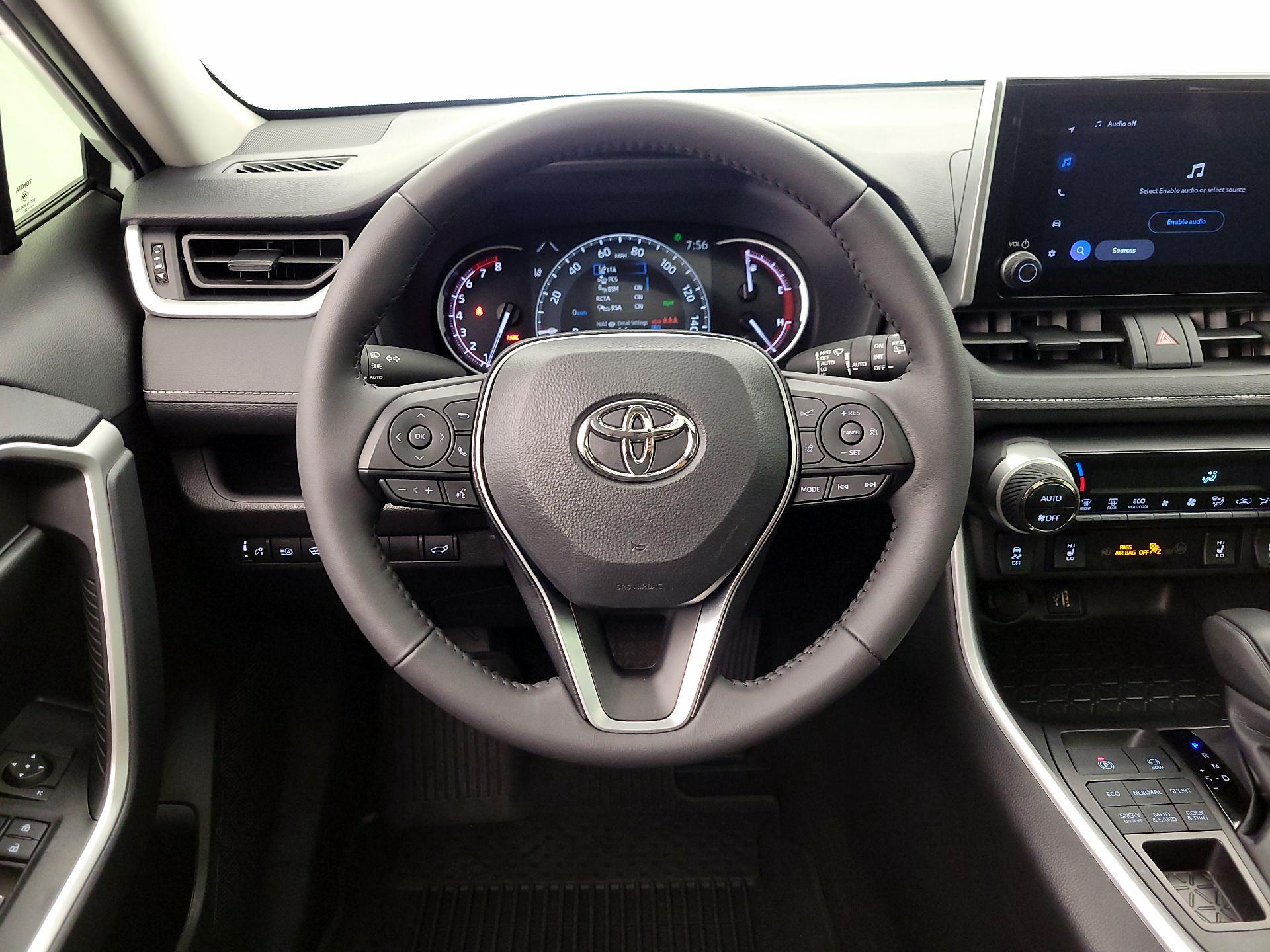 Thumbnail: 2025 Toyota RAV4 - 10