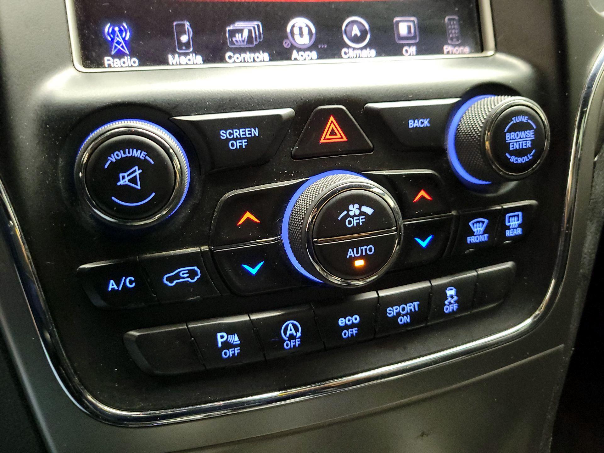 Thumbnail: 2017 Jeep Grand Cherokee - 15