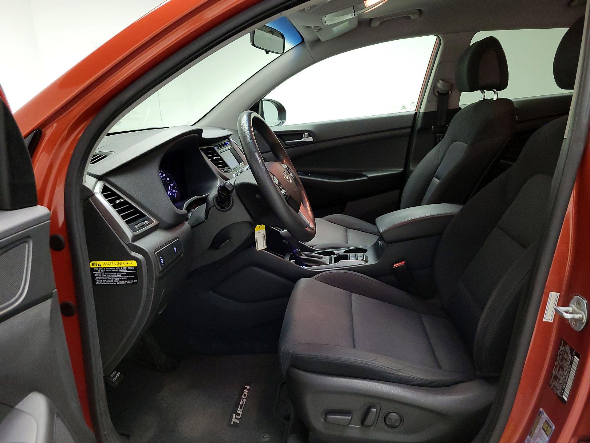 Thumbnail: 2017 Hyundai Tucson - 11