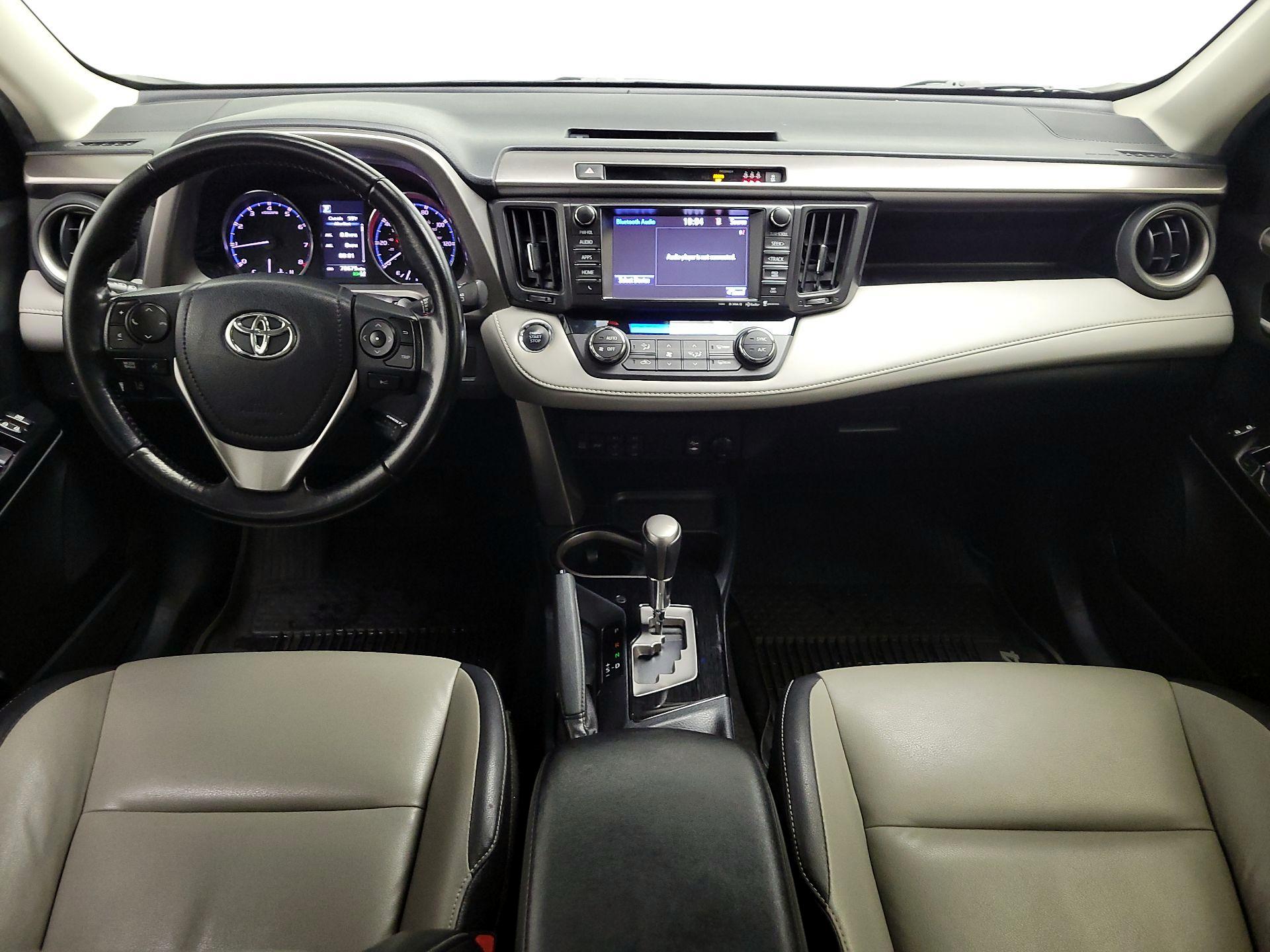 Thumbnail: 2018 Toyota RAV4 - 9
