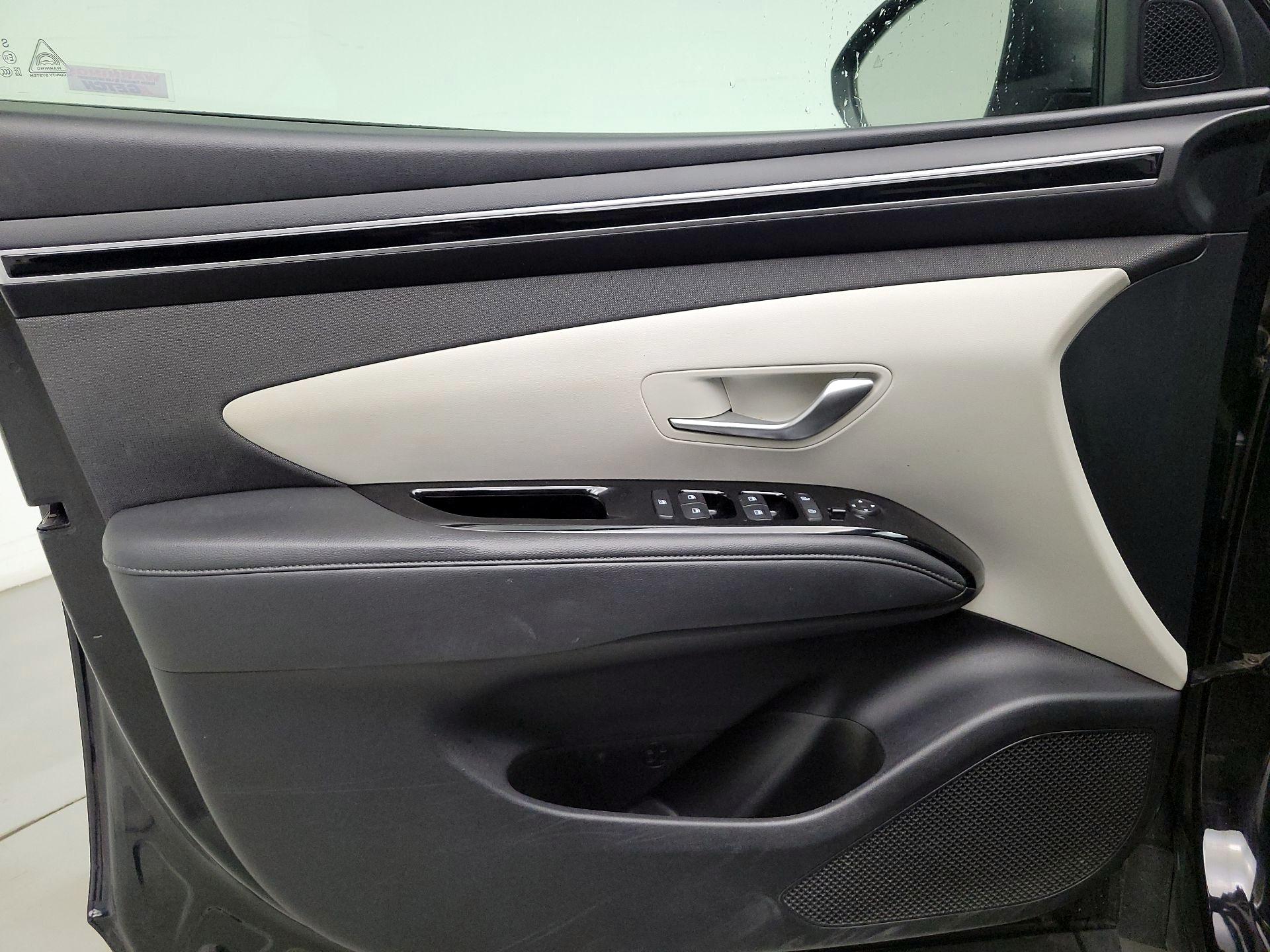 Thumbnail: 2022 Hyundai Tucson - 12