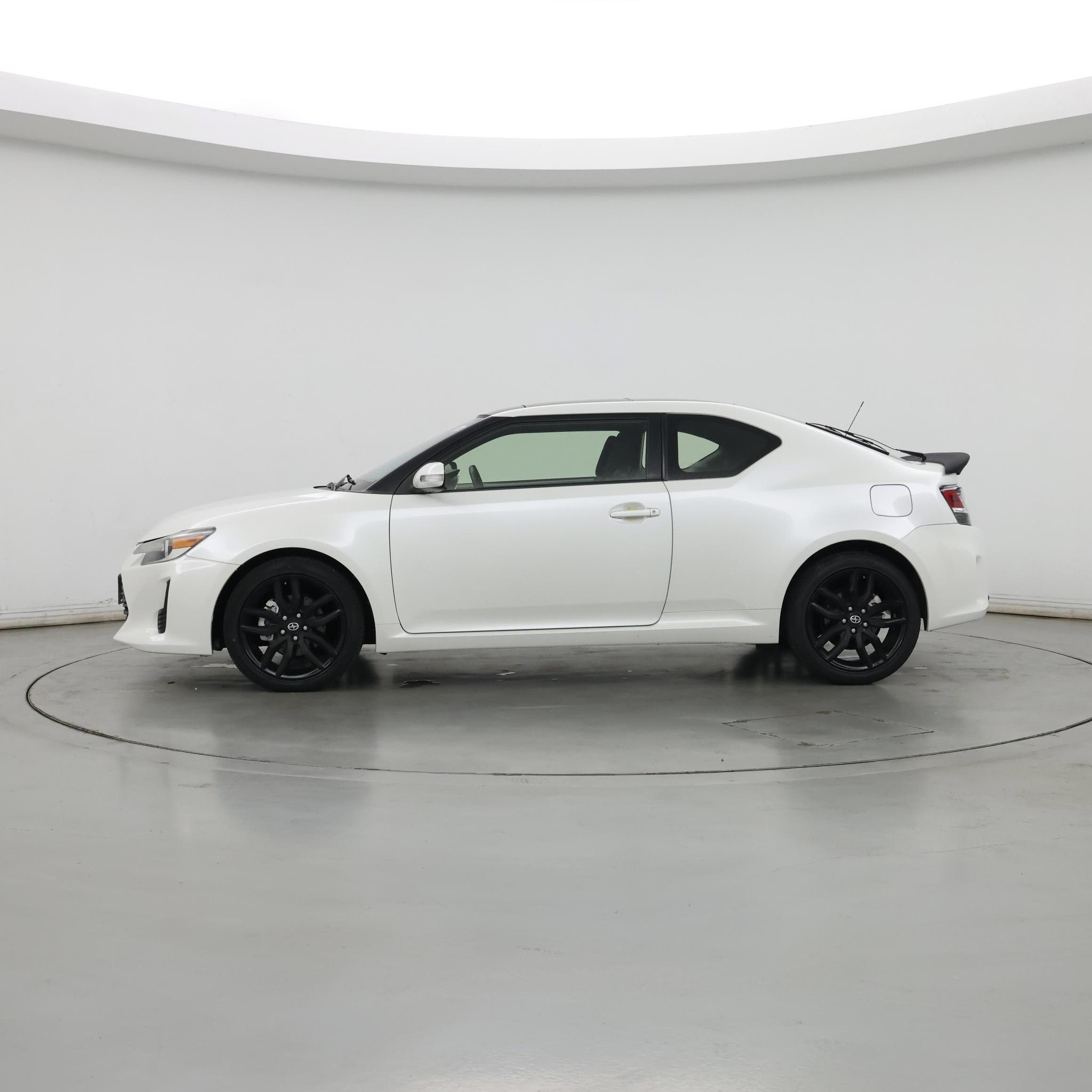Thumbnail: 2016 Scion tC - 3