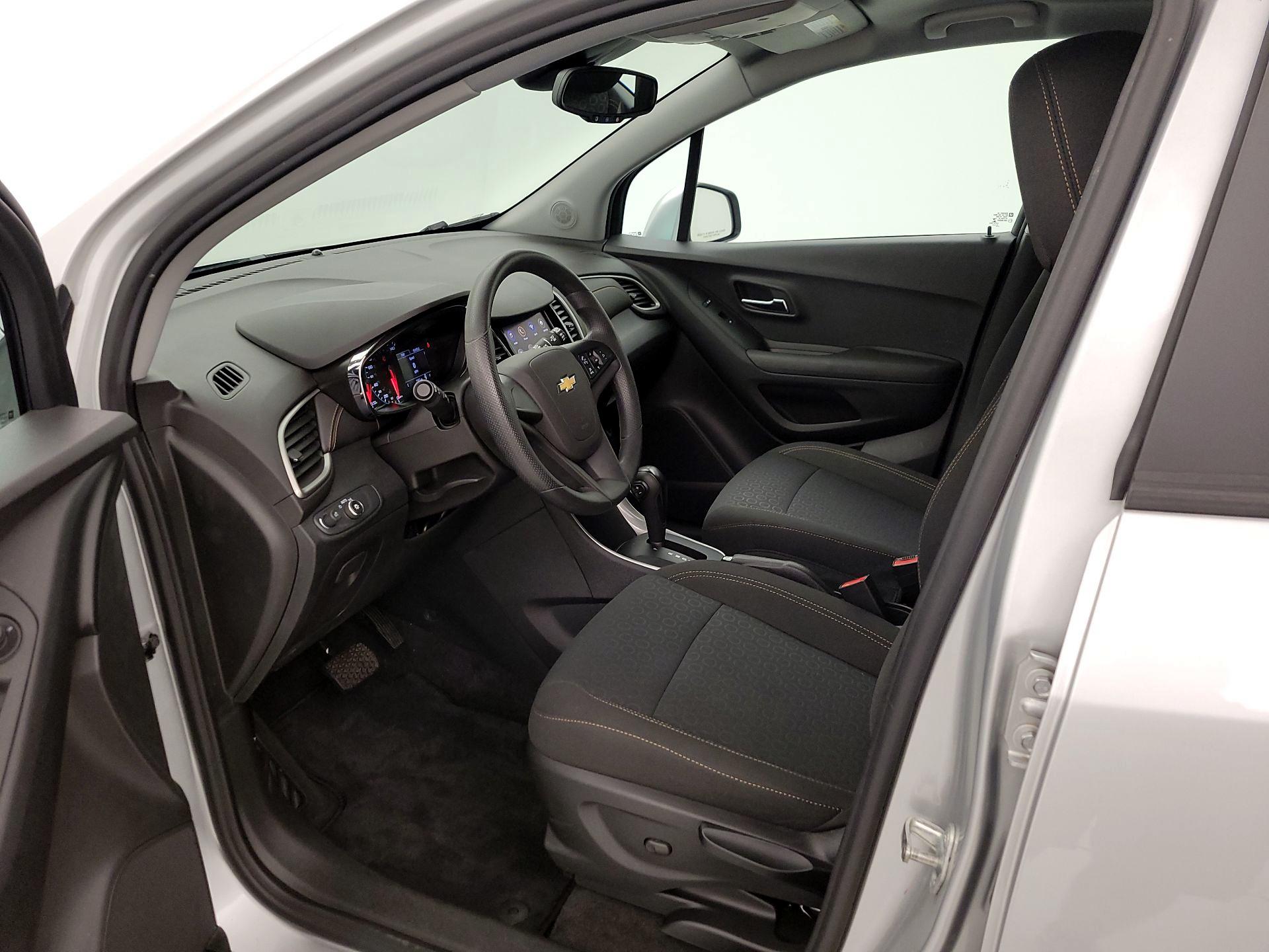 Thumbnail: 2020 Chevrolet Trax - 11