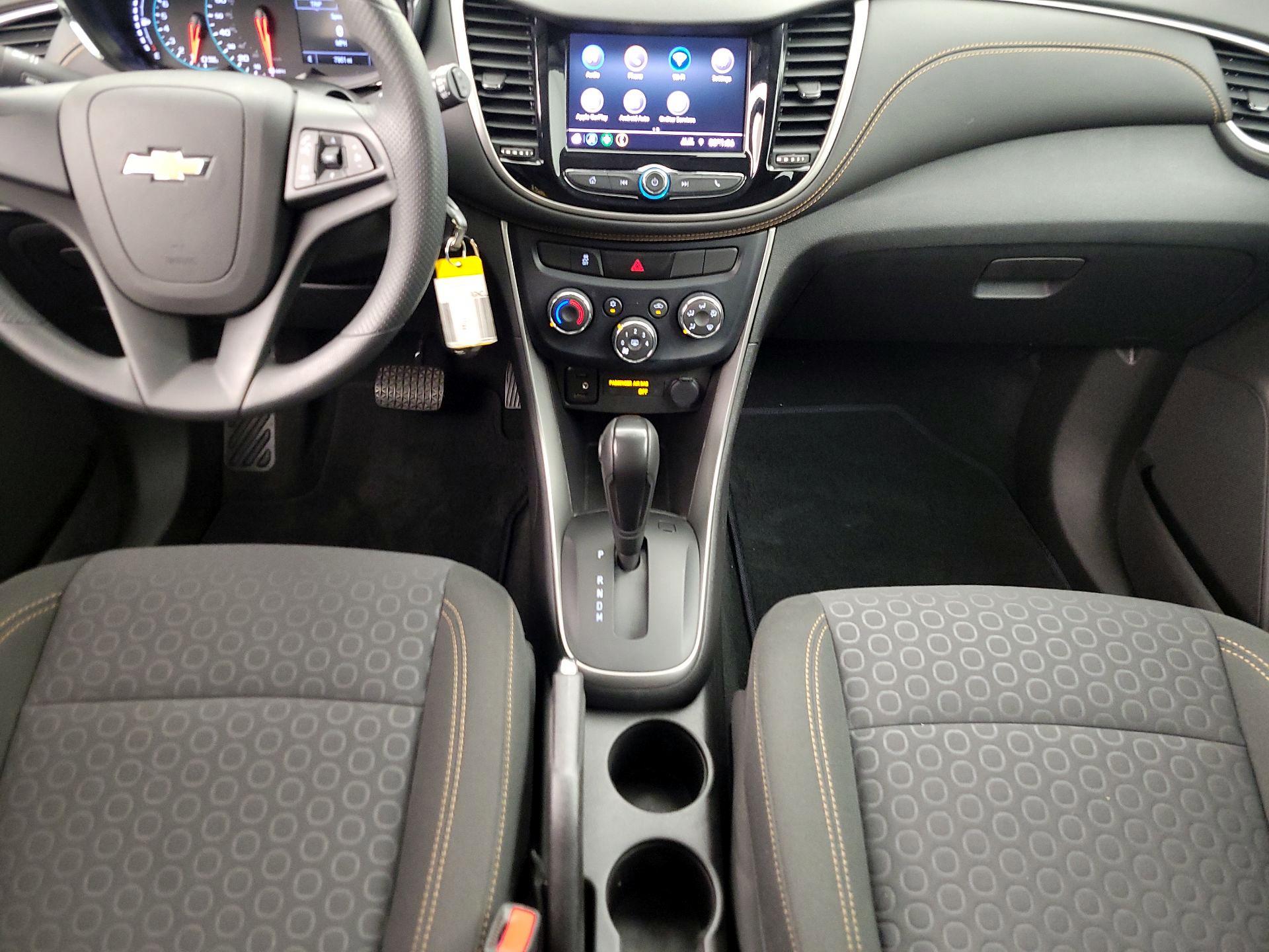 Thumbnail: 2020 Chevrolet Trax - 17