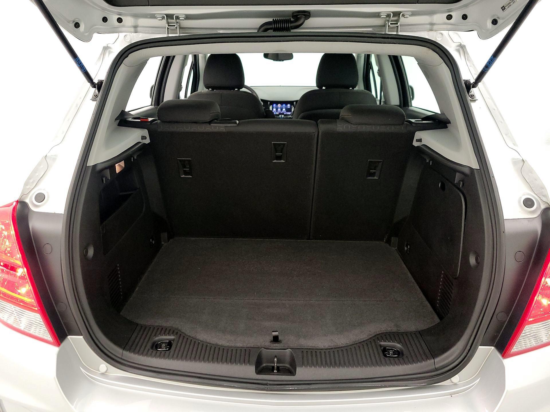 Thumbnail: 2020 Chevrolet Trax - 20
