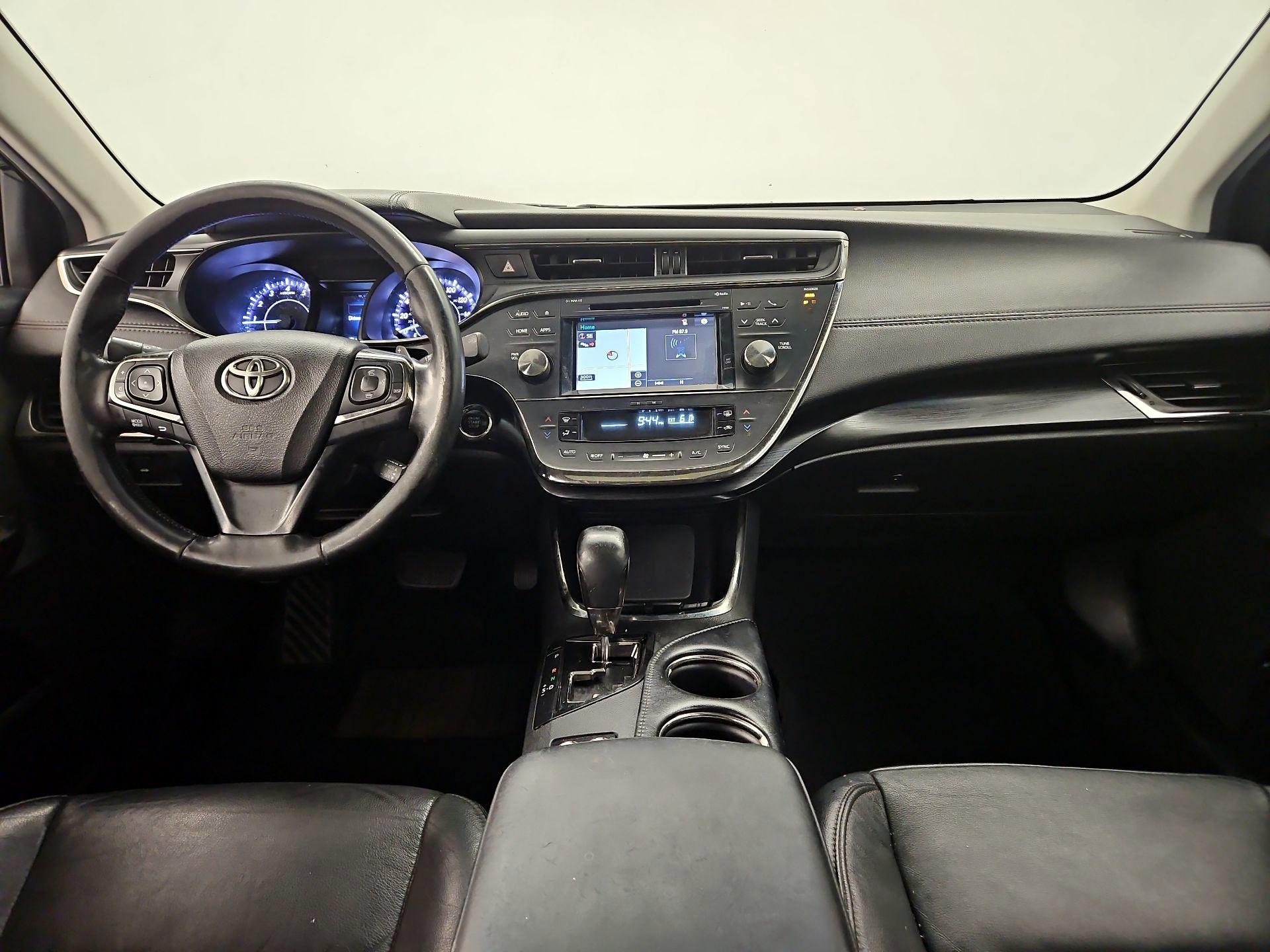 Thumbnail: 2016 Toyota Avalon - 9