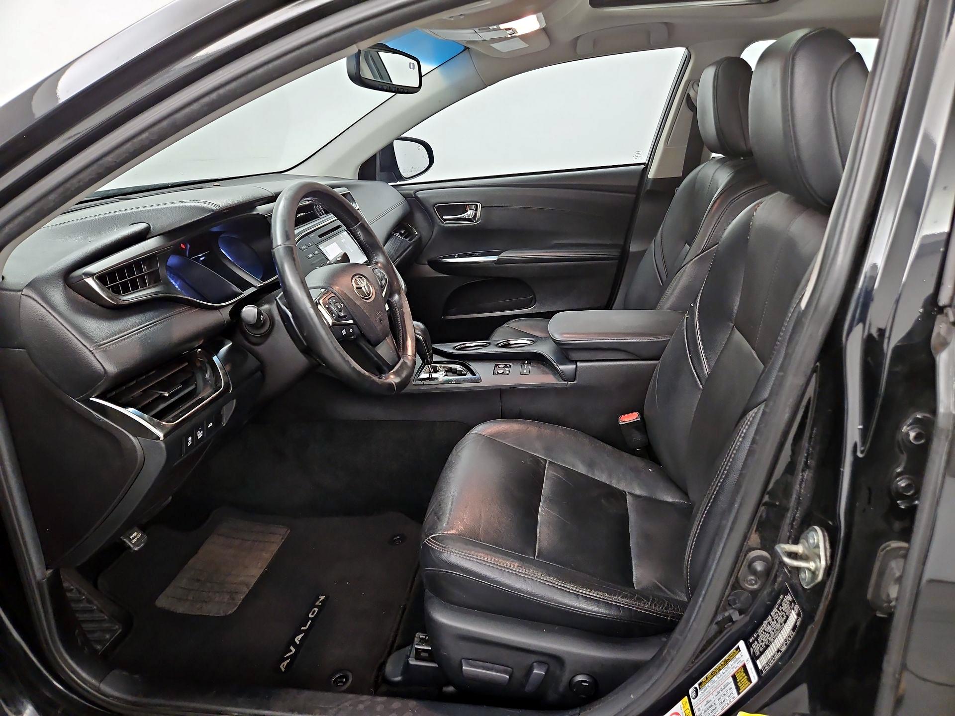 Thumbnail: 2016 Toyota Avalon - 11