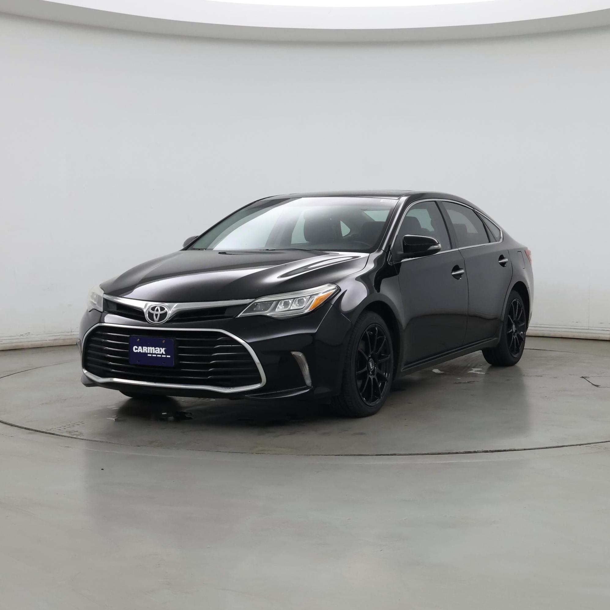 Thumbnail: 2016 Toyota Avalon - 4