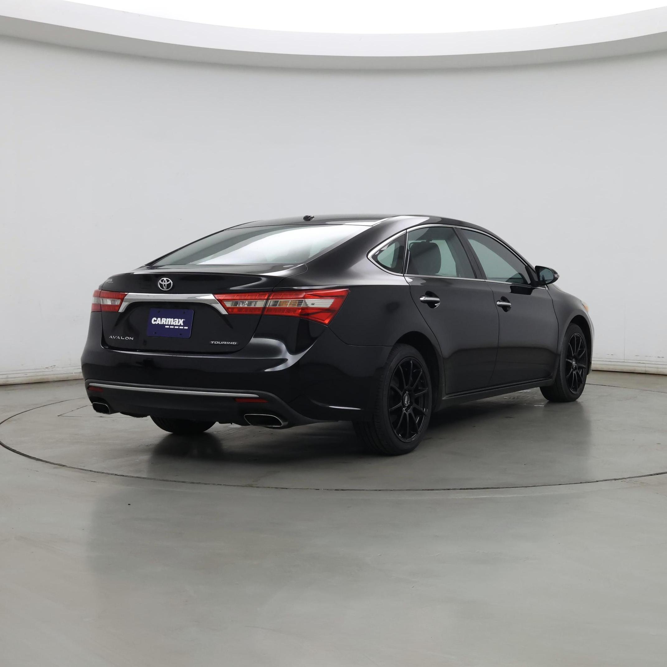 Thumbnail: 2016 Toyota Avalon - 8