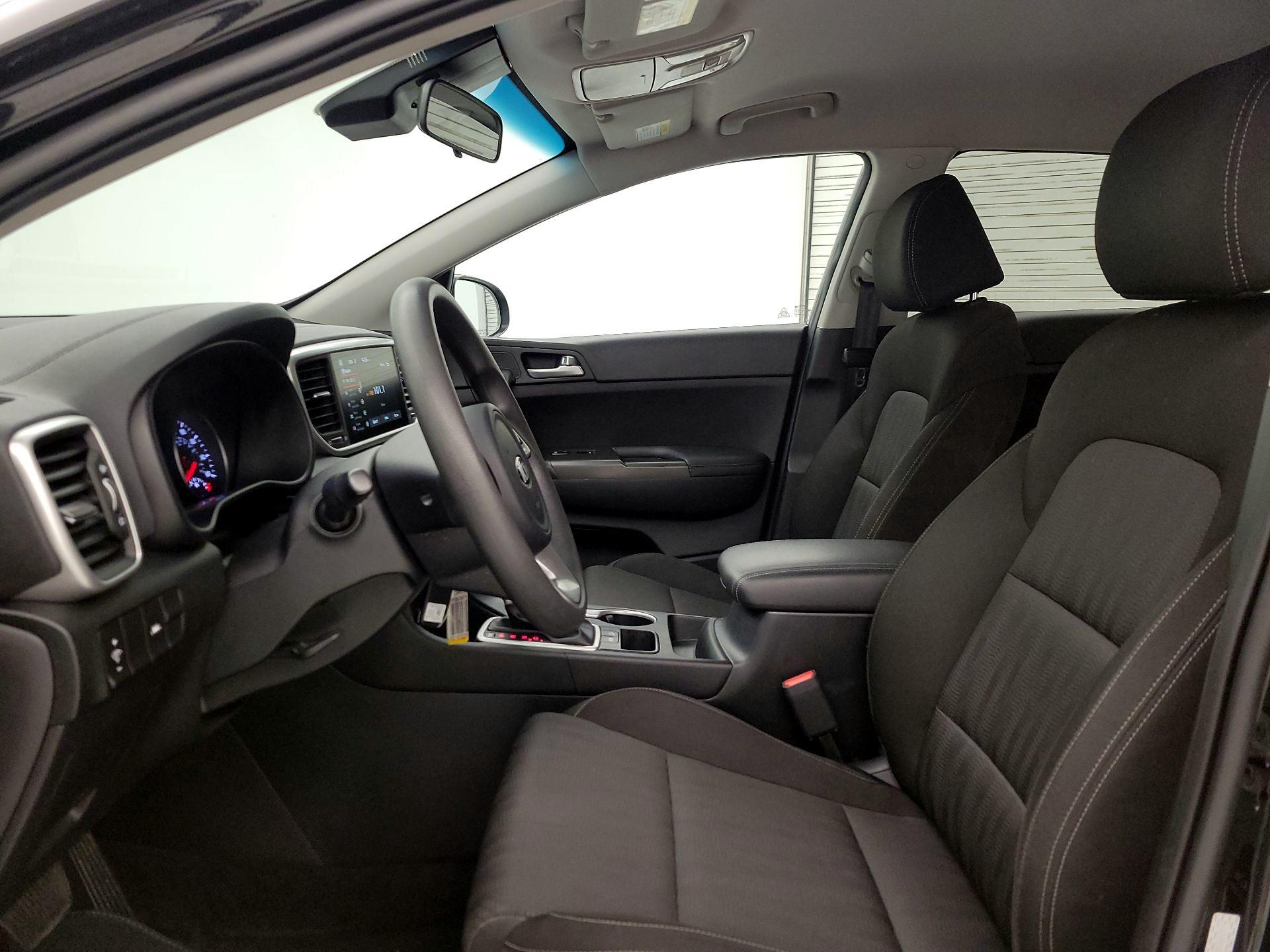 Thumbnail: 2022 Kia Sportage - 11