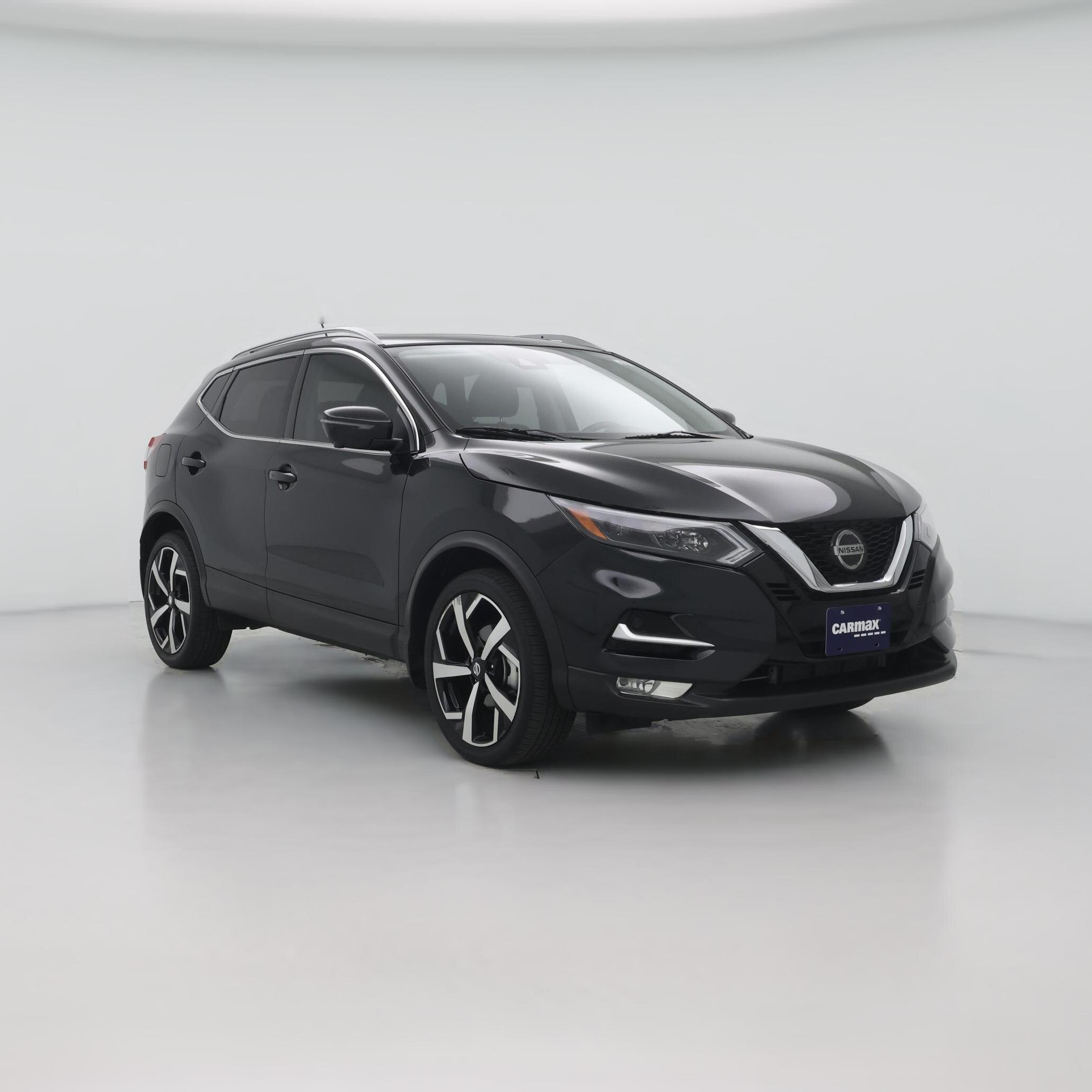 Thumbnail: 2021 Nissan Rogue Sport - 1