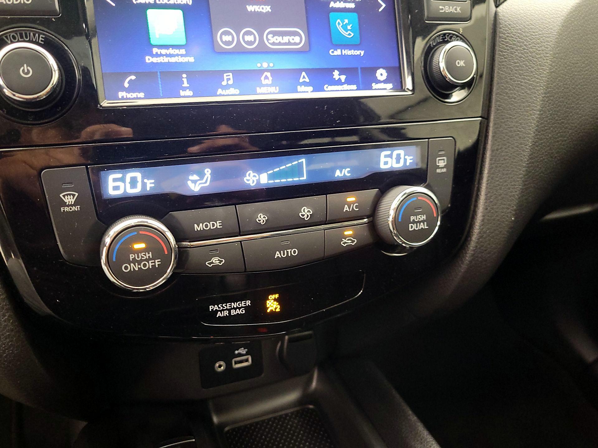 Thumbnail: 2021 Nissan Rogue Sport - 16
