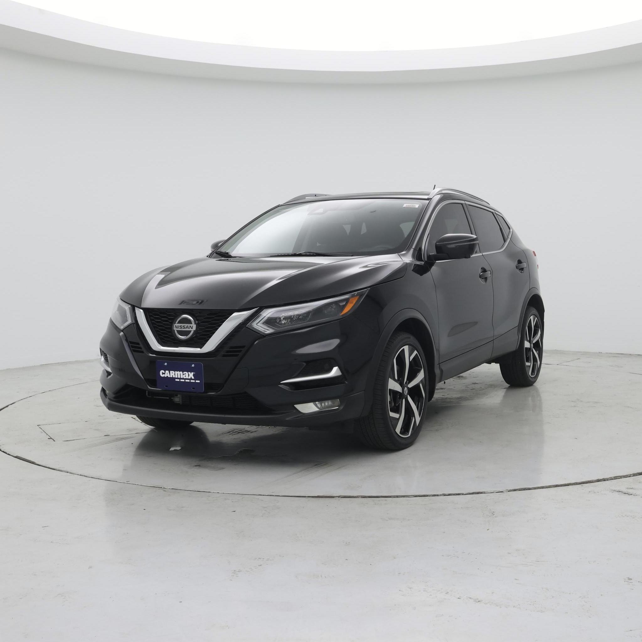 Thumbnail: 2021 Nissan Rogue Sport - 4
