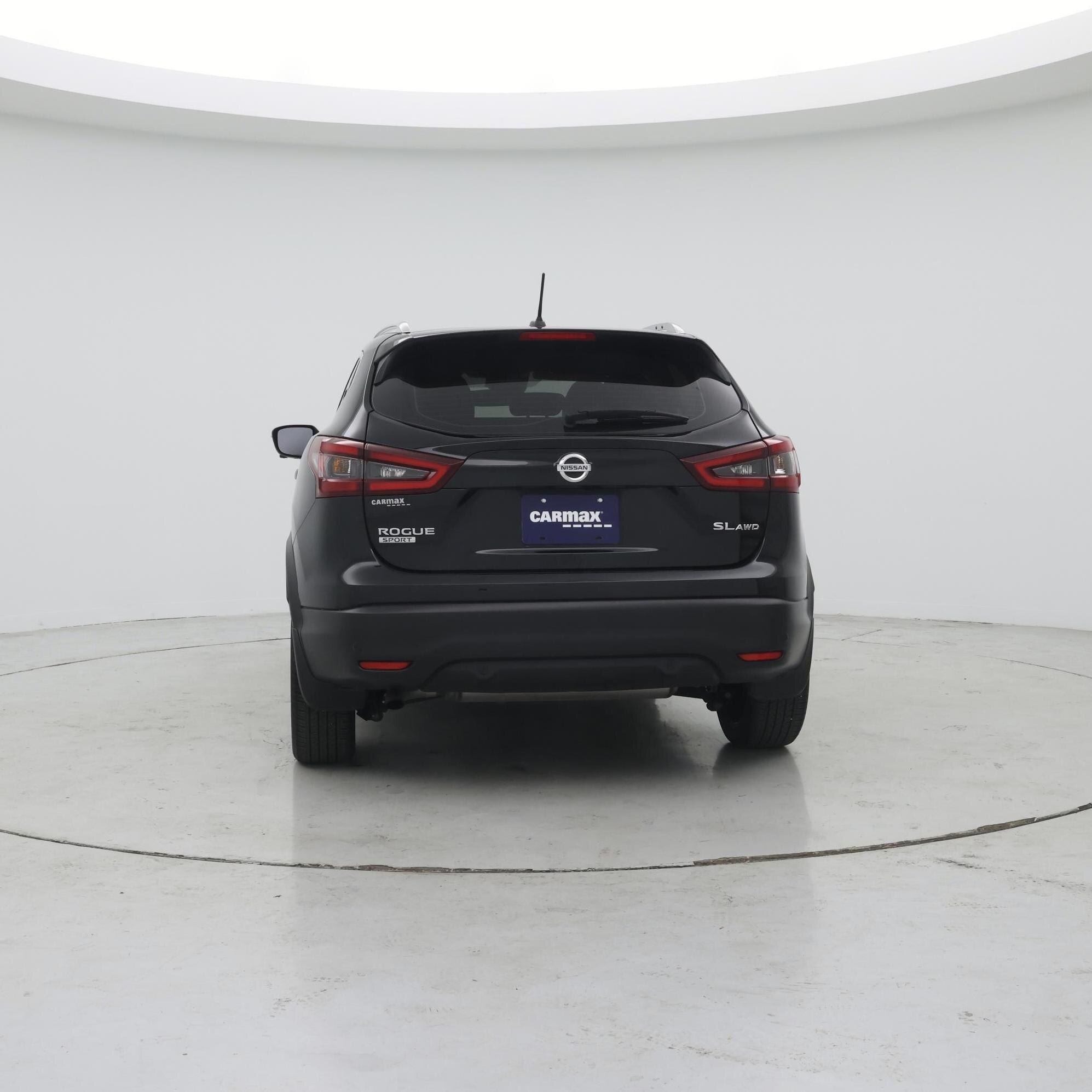 Thumbnail: 2021 Nissan Rogue Sport - 6