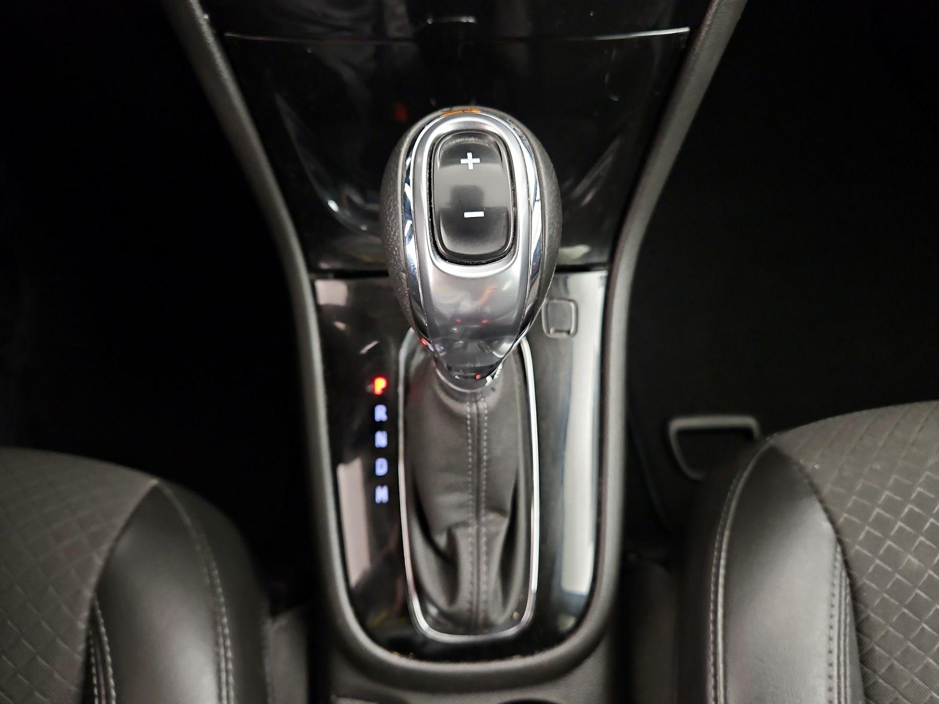 Thumbnail: 2019 Buick Encore - 17