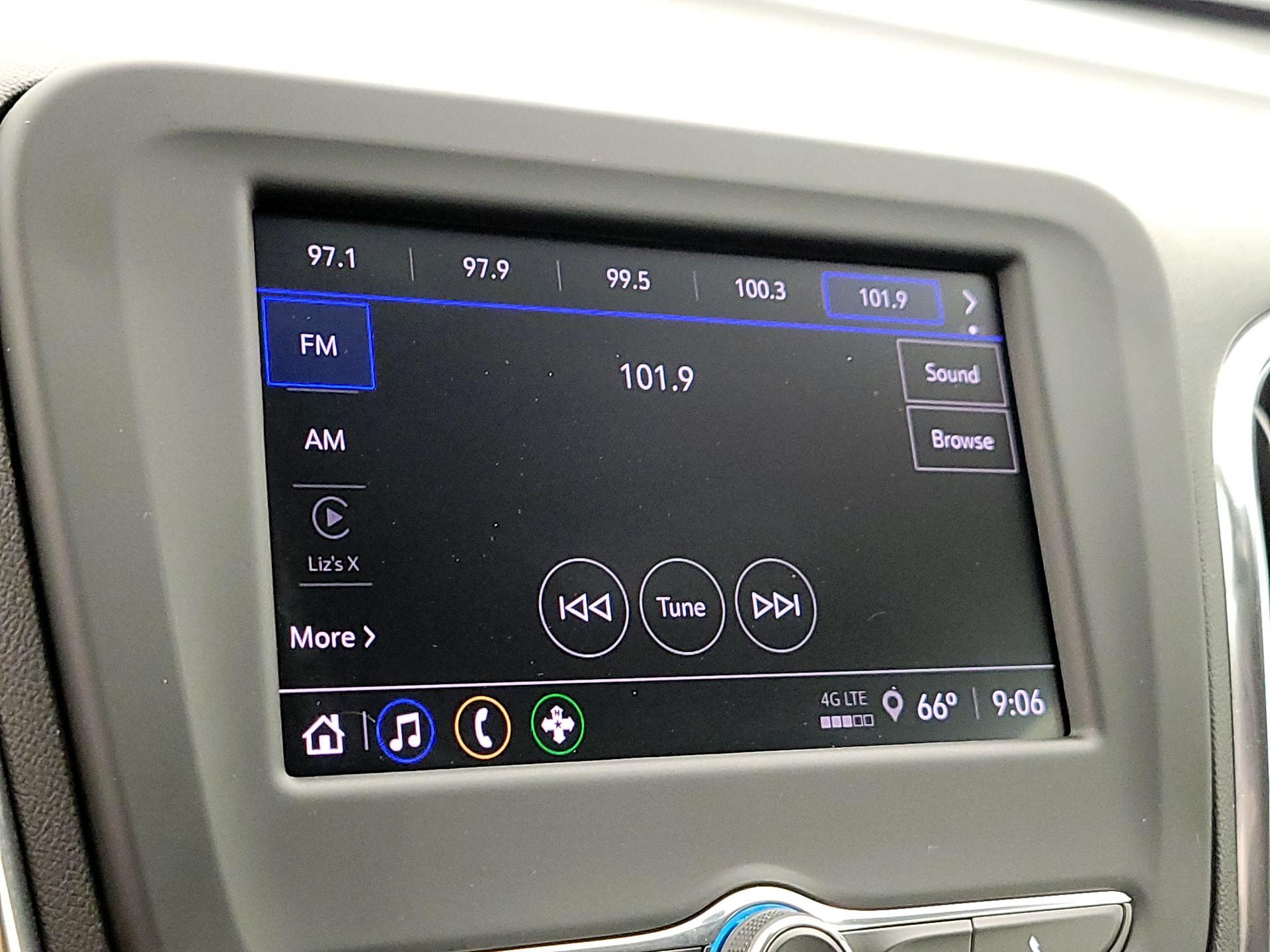 Thumbnail: 2023 Chevrolet Equinox - 15