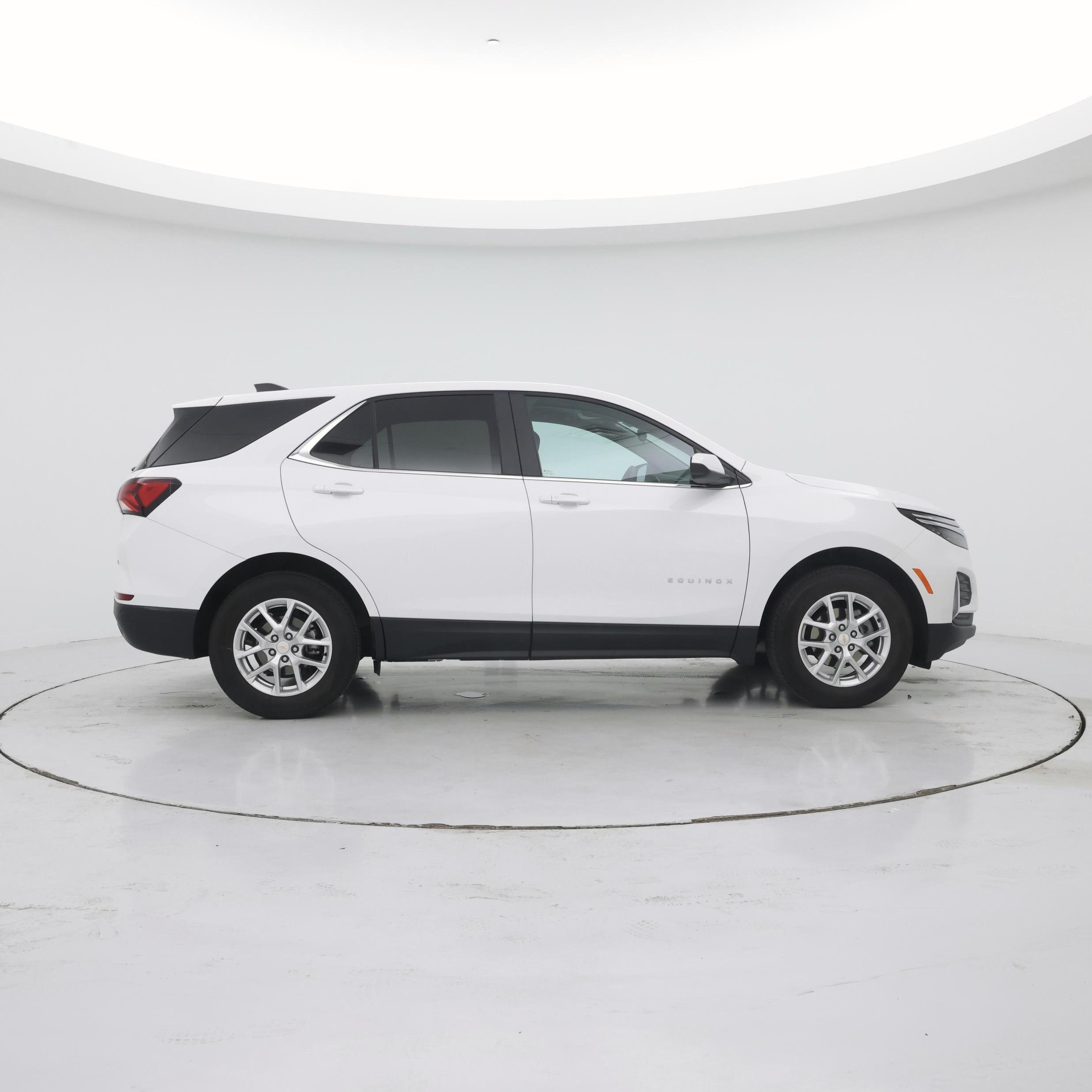 Thumbnail: 2023 Chevrolet Equinox - 7