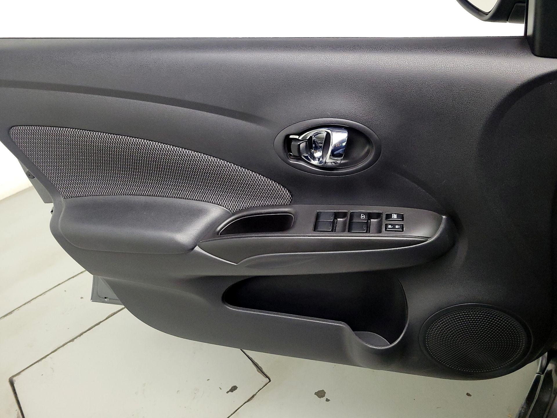 Thumbnail: 2016 Nissan Versa - 12