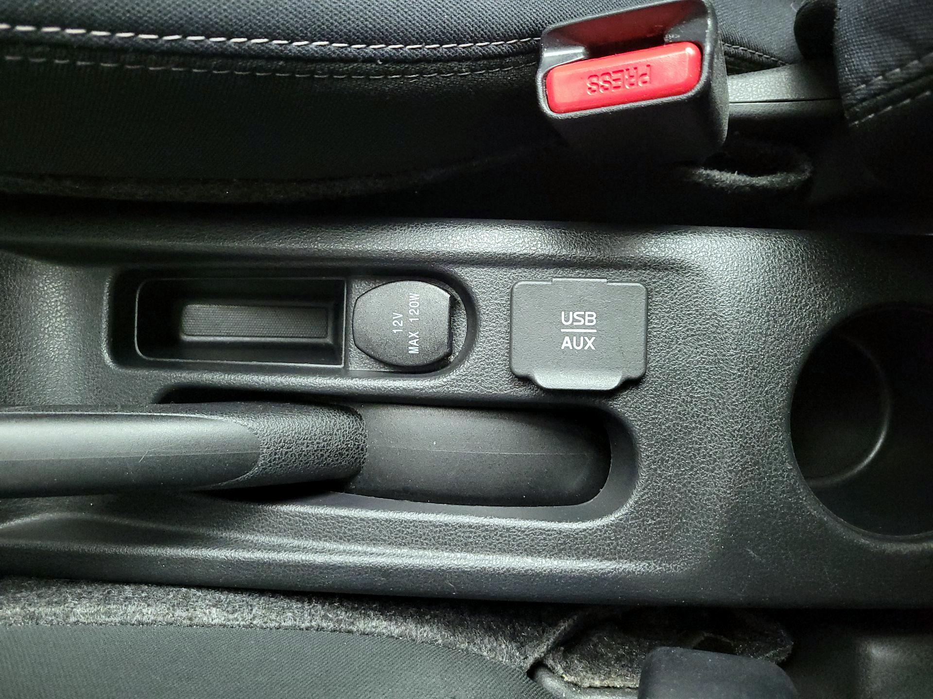 Thumbnail: 2016 Nissan Versa - 17