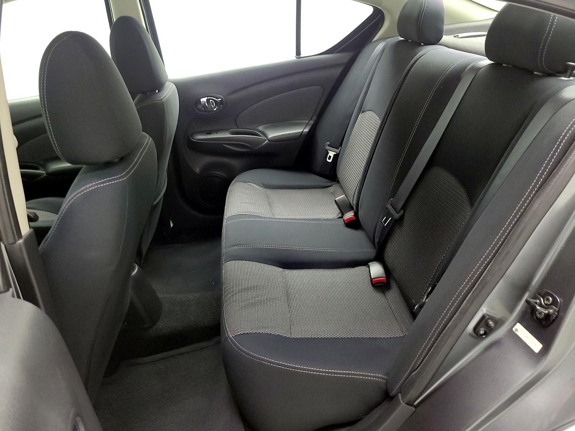 Thumbnail: 2016 Nissan Versa - 18