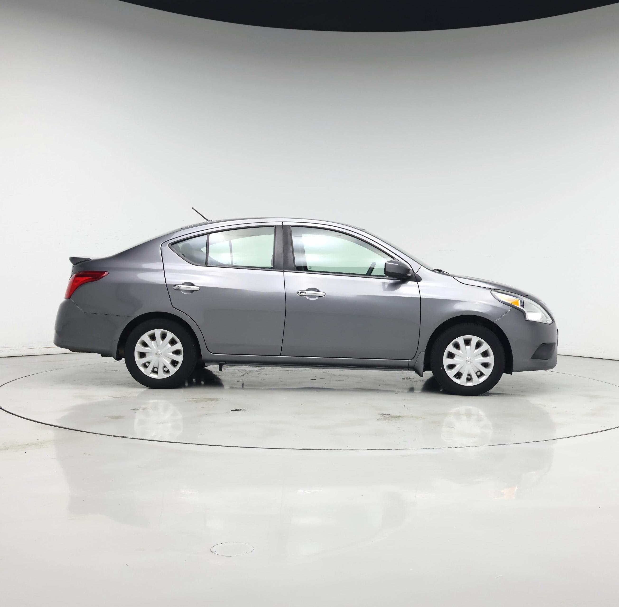 Thumbnail: 2016 Nissan Versa - 7