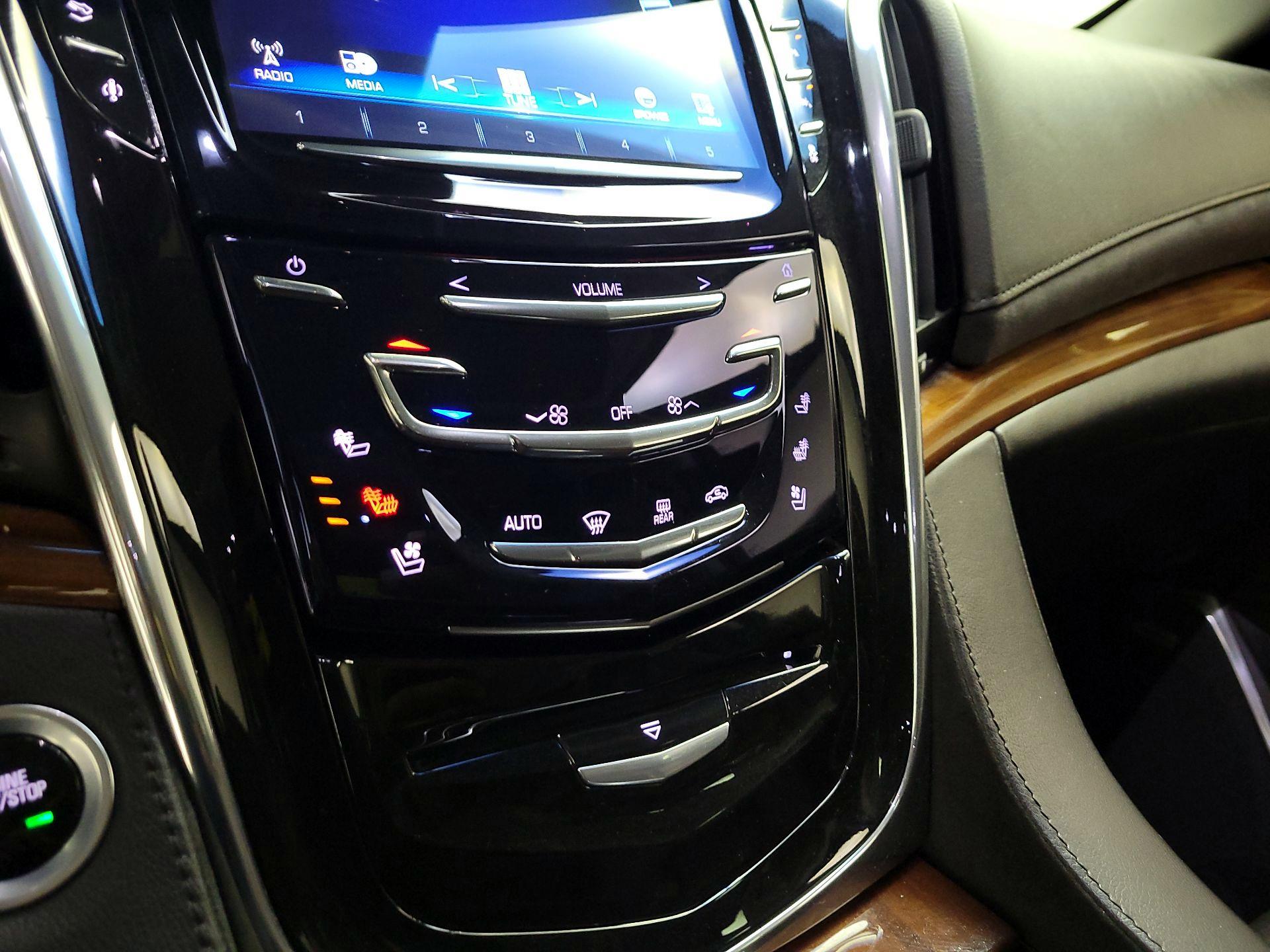 Thumbnail: 2016 Cadillac Escalade - 15