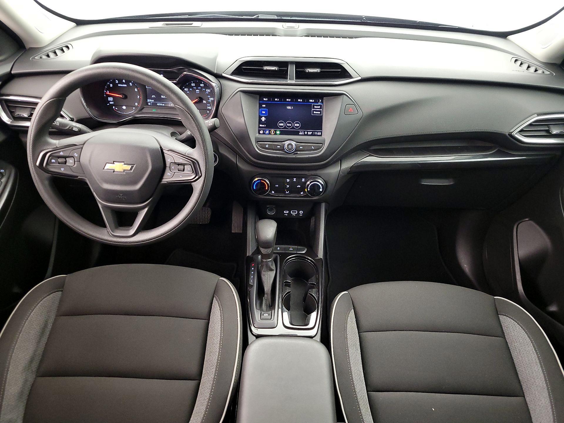 Thumbnail: 2023 Chevrolet TrailBlazer - 9