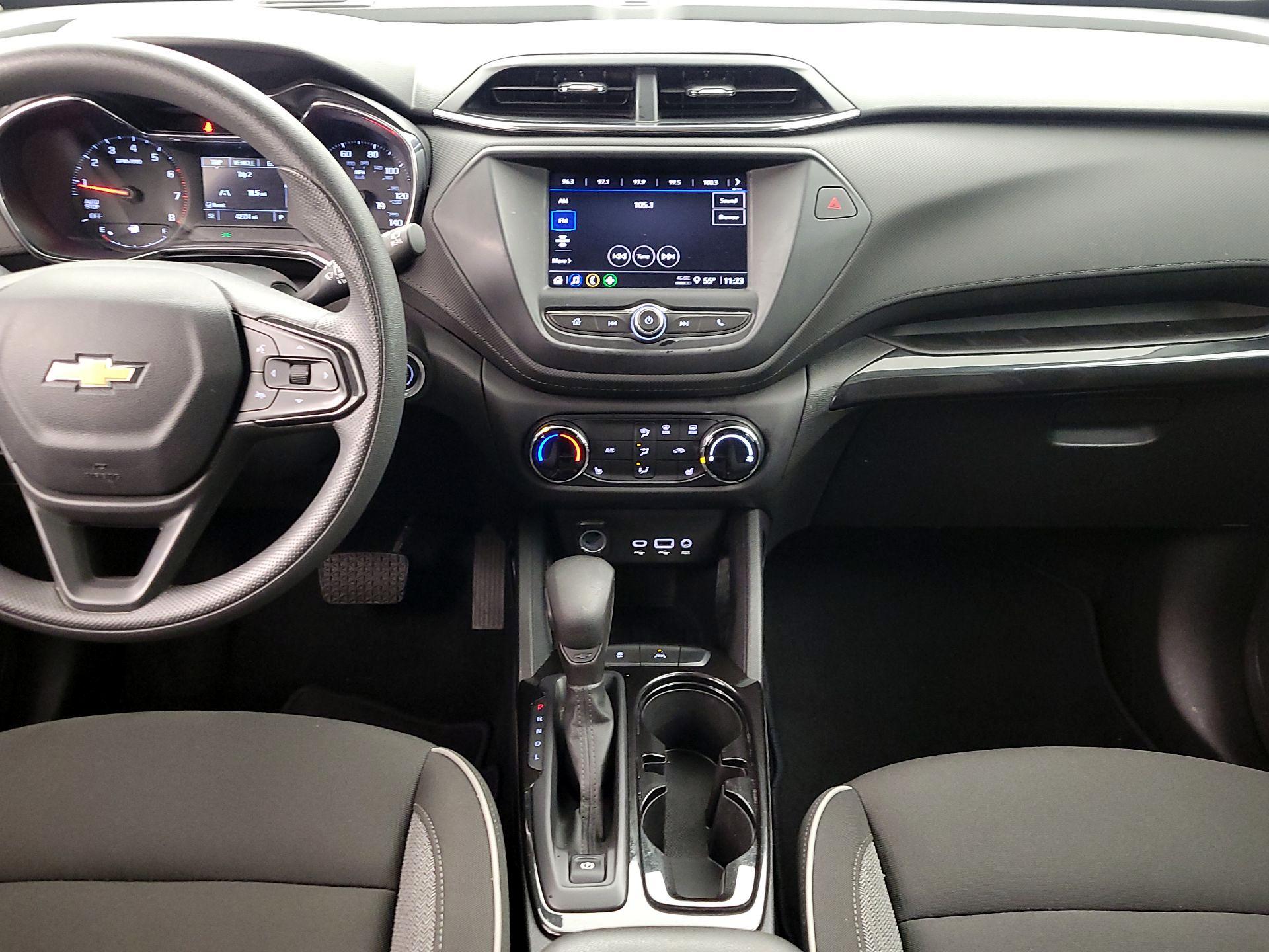 Thumbnail: 2023 Chevrolet TrailBlazer - 17