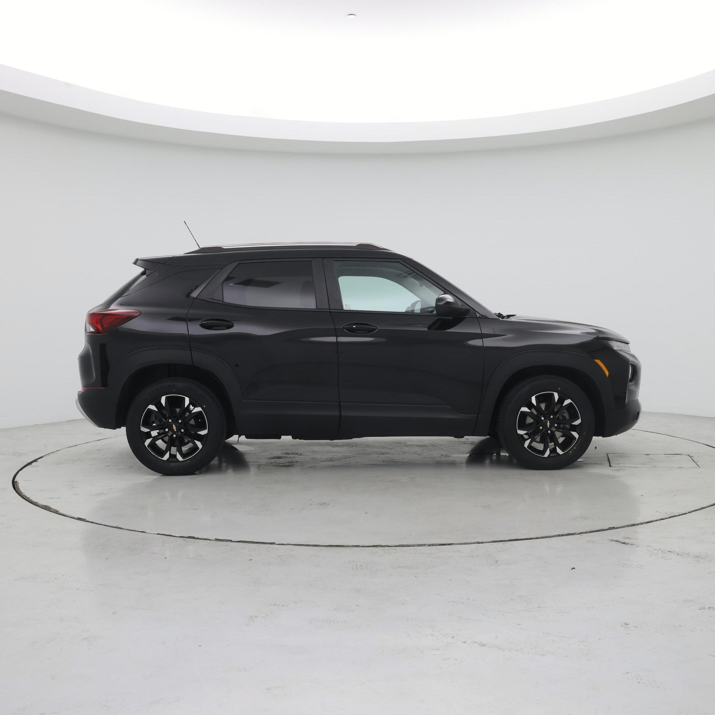 Thumbnail: 2023 Chevrolet TrailBlazer - 7