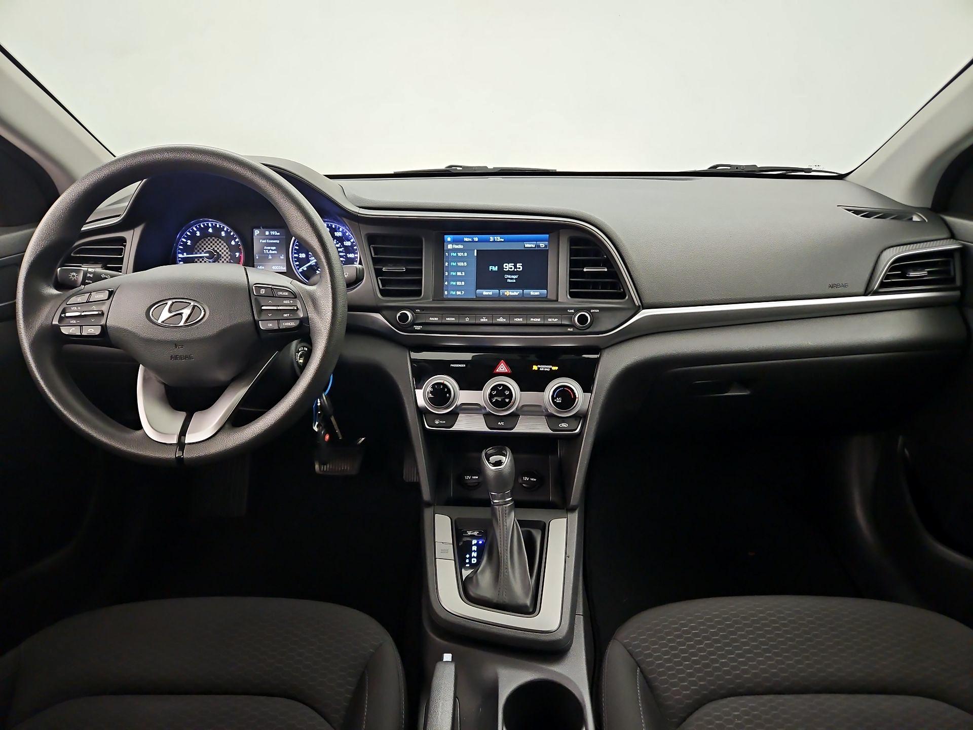 Thumbnail: 2019 Hyundai Elantra - 9