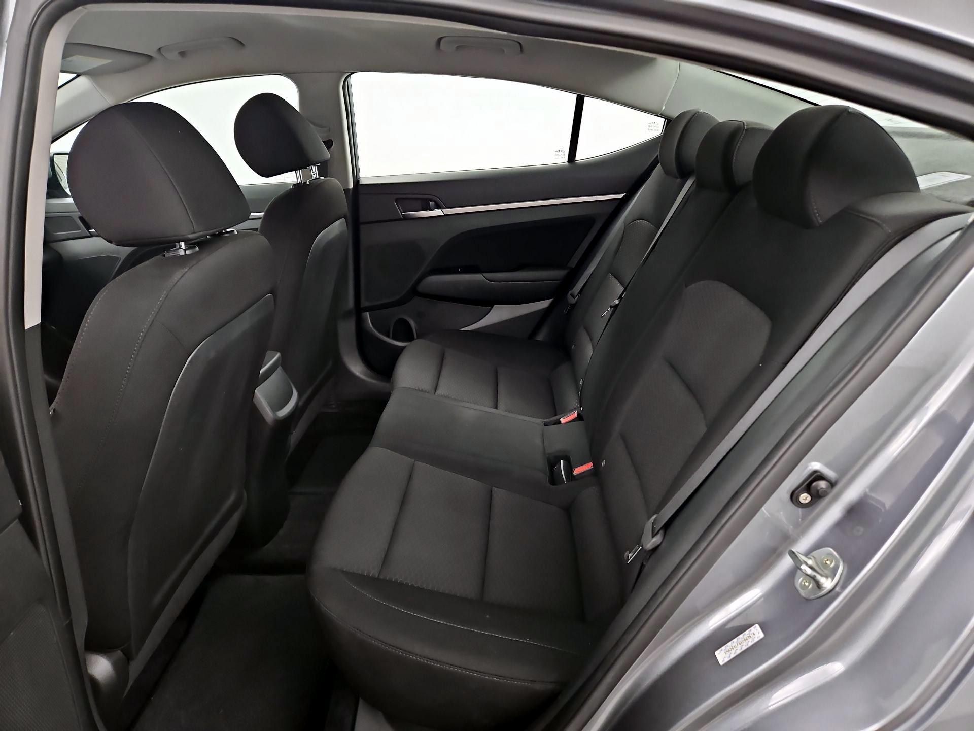 Thumbnail: 2019 Hyundai Elantra - 19