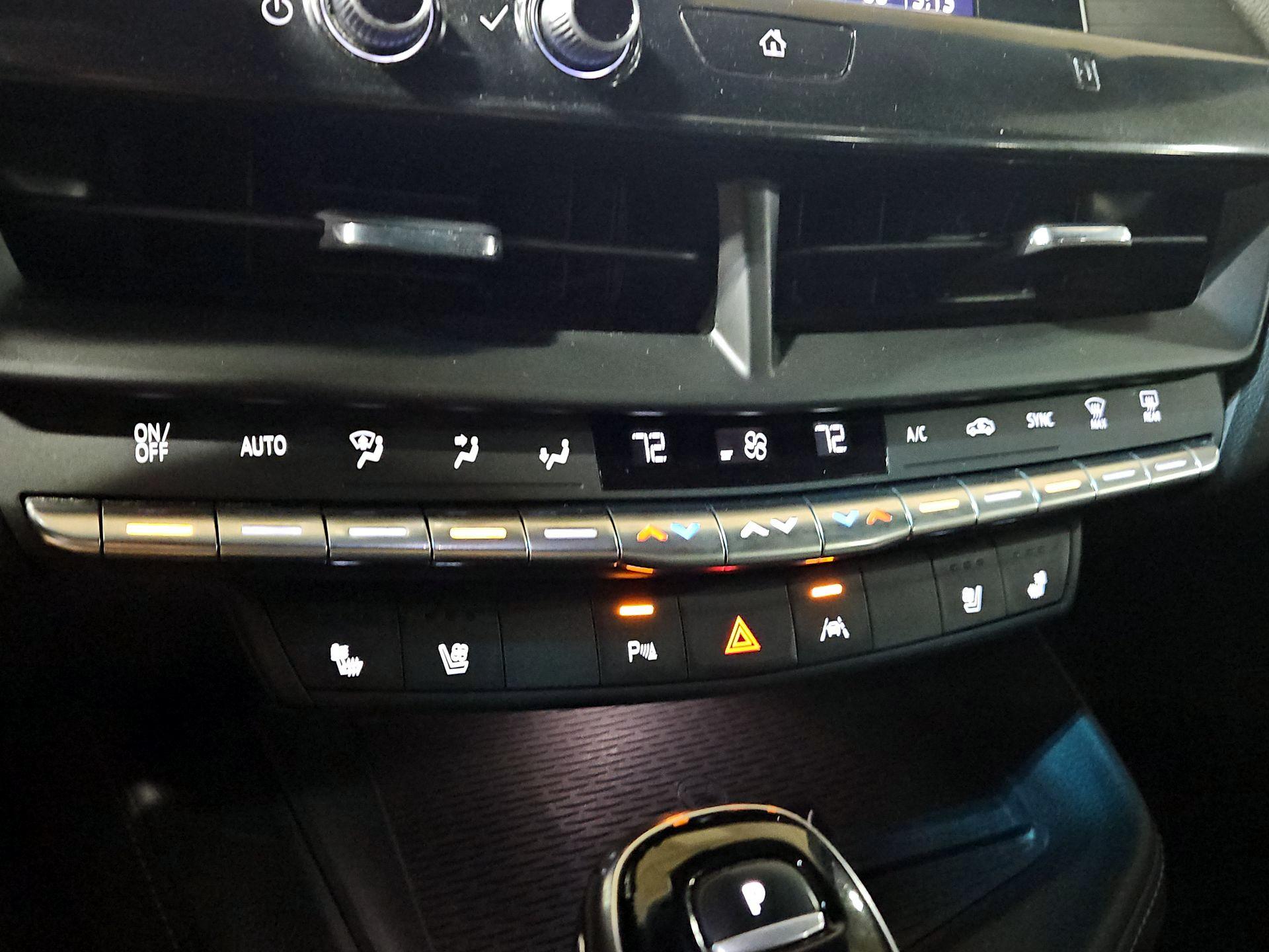 Thumbnail: 2021 Cadillac CT4 - 17
