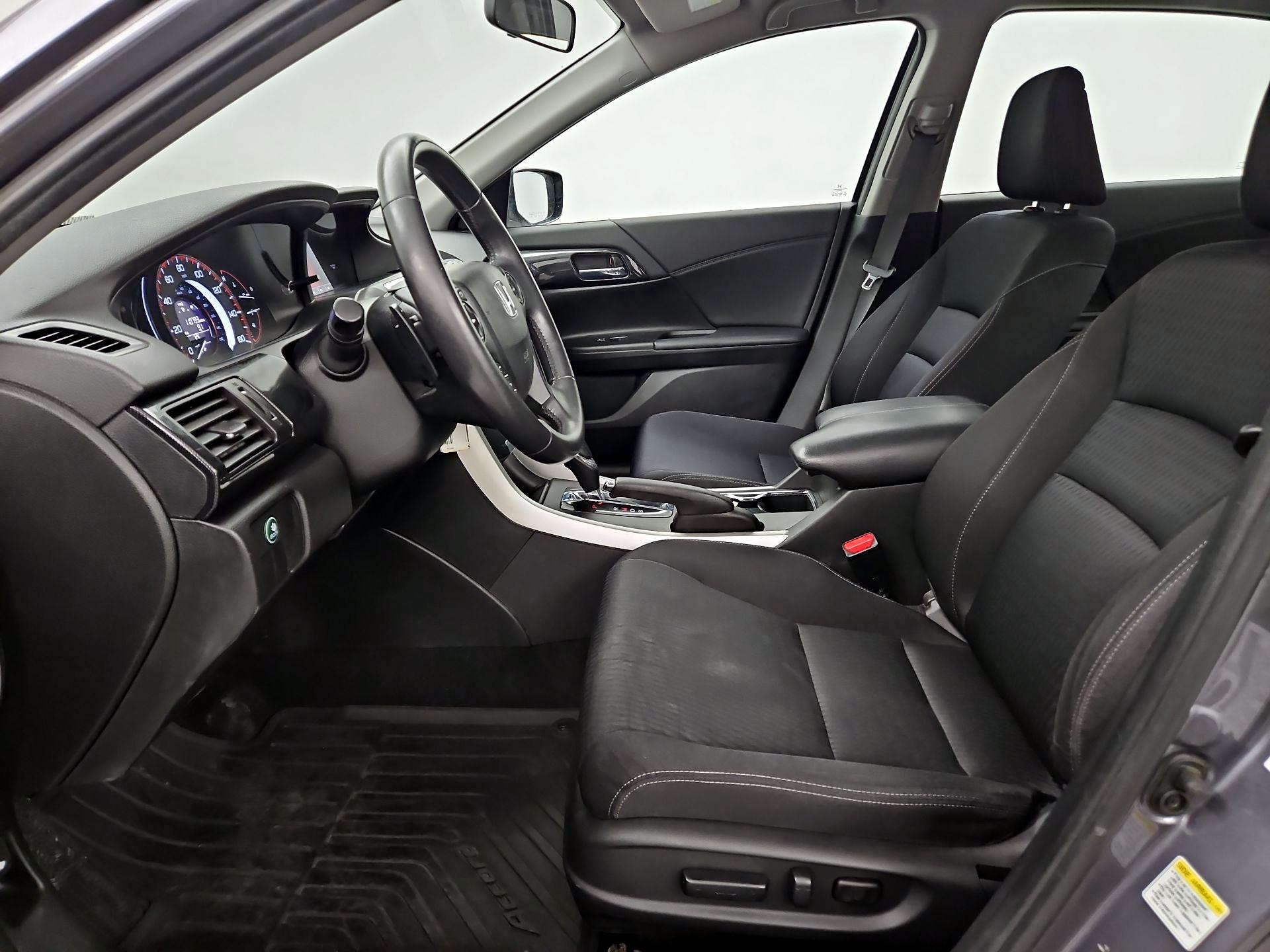 Thumbnail: 2015 Honda Accord - 11