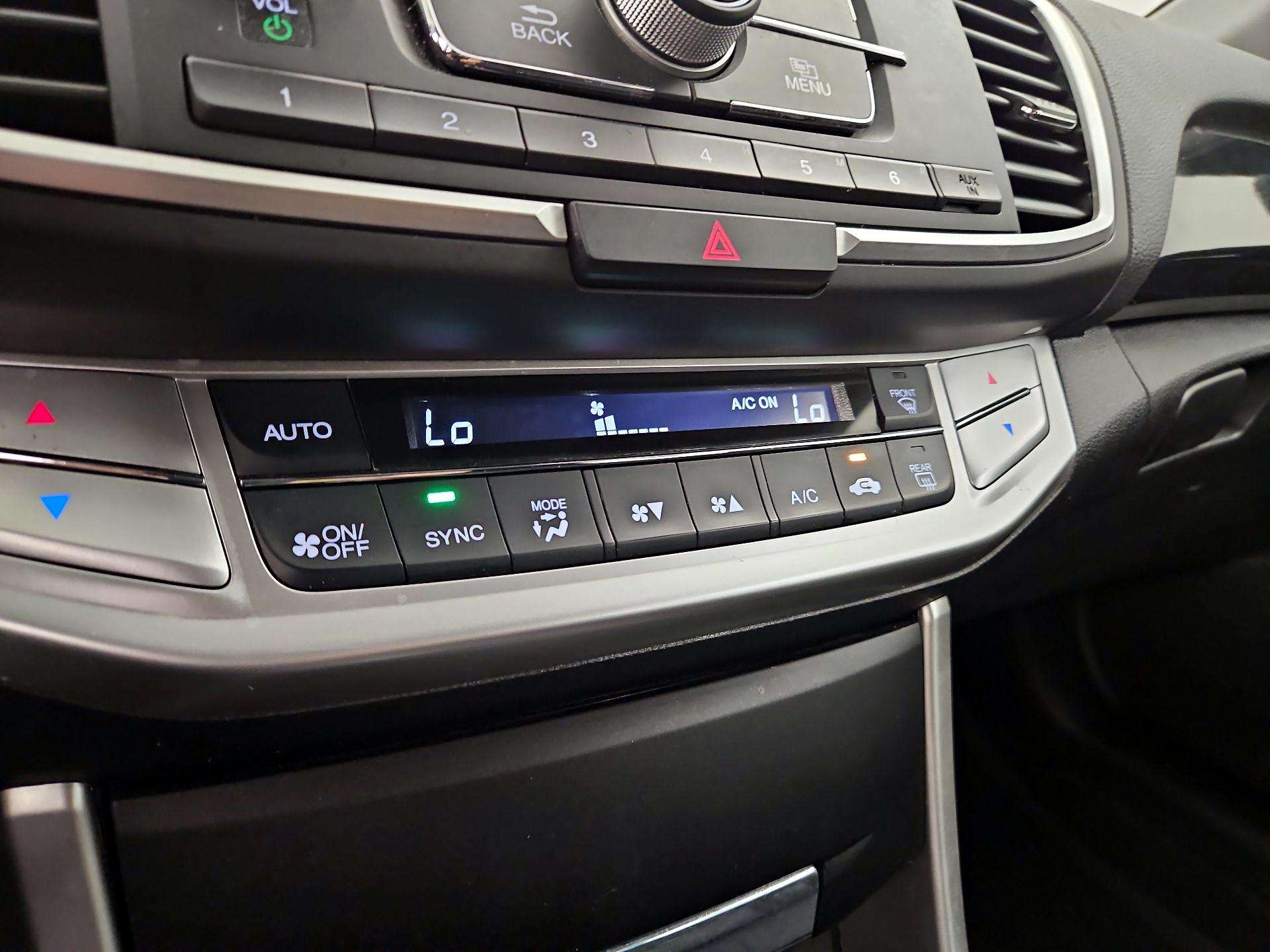 Thumbnail: 2015 Honda Accord - 16