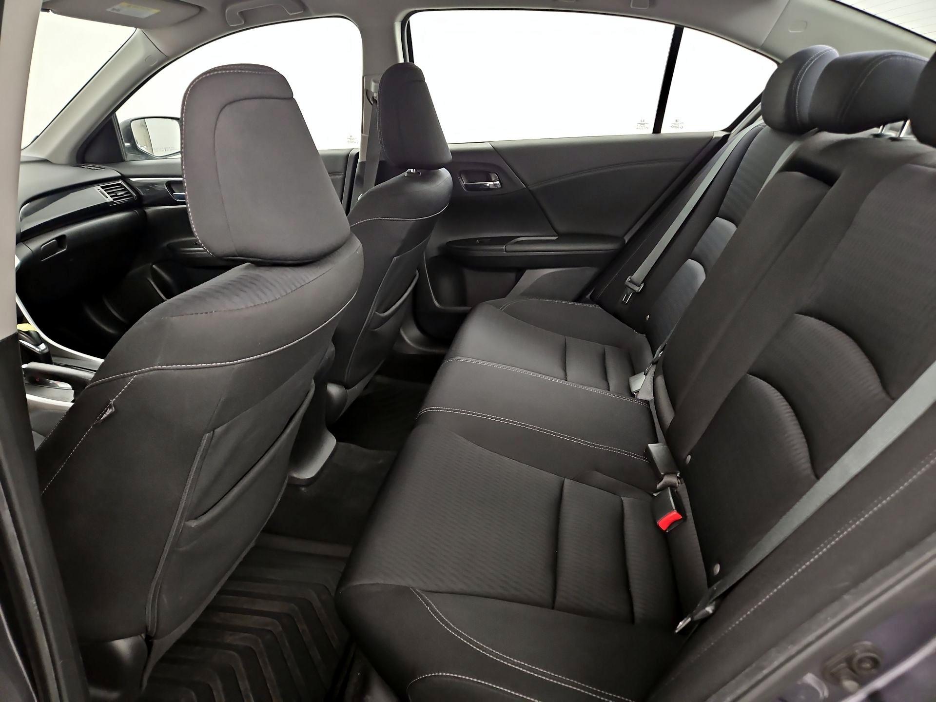Thumbnail: 2015 Honda Accord - 19