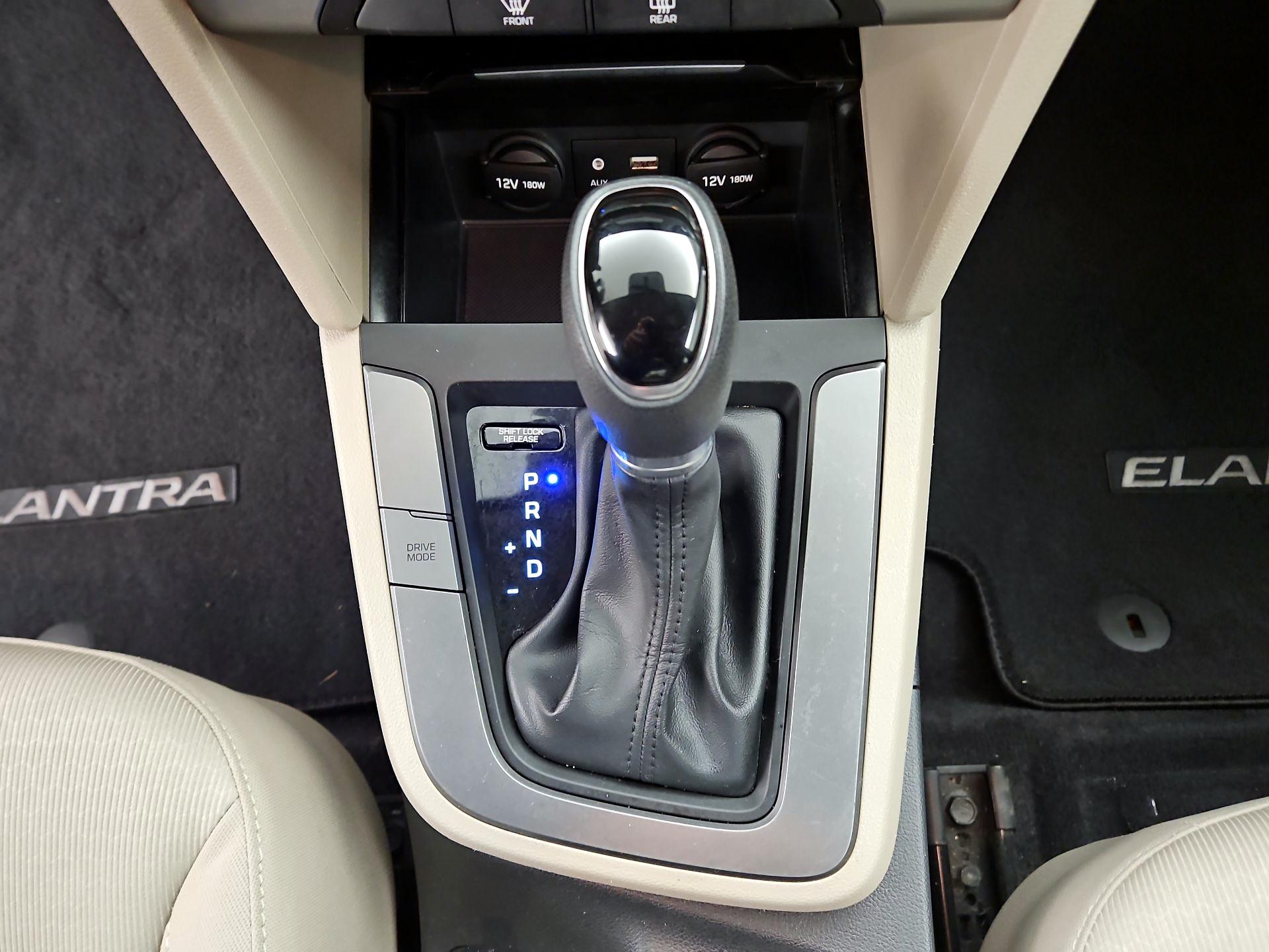Thumbnail: 2017 Hyundai Elantra - 16